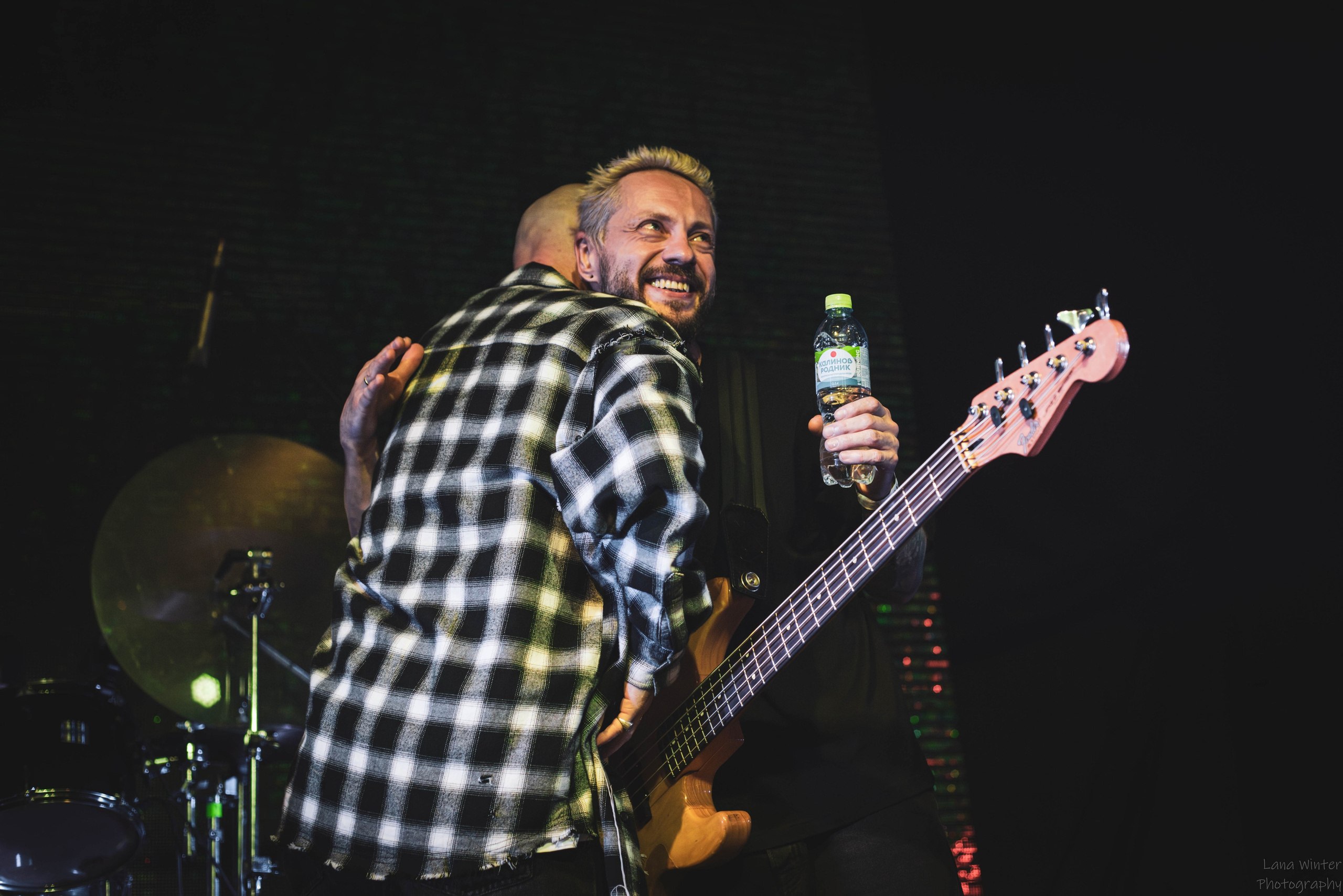 7000$ (29 июня 2025 года, Москва, клуб Урбан). Фотограф Светлана Блинова, Москва и Московская область