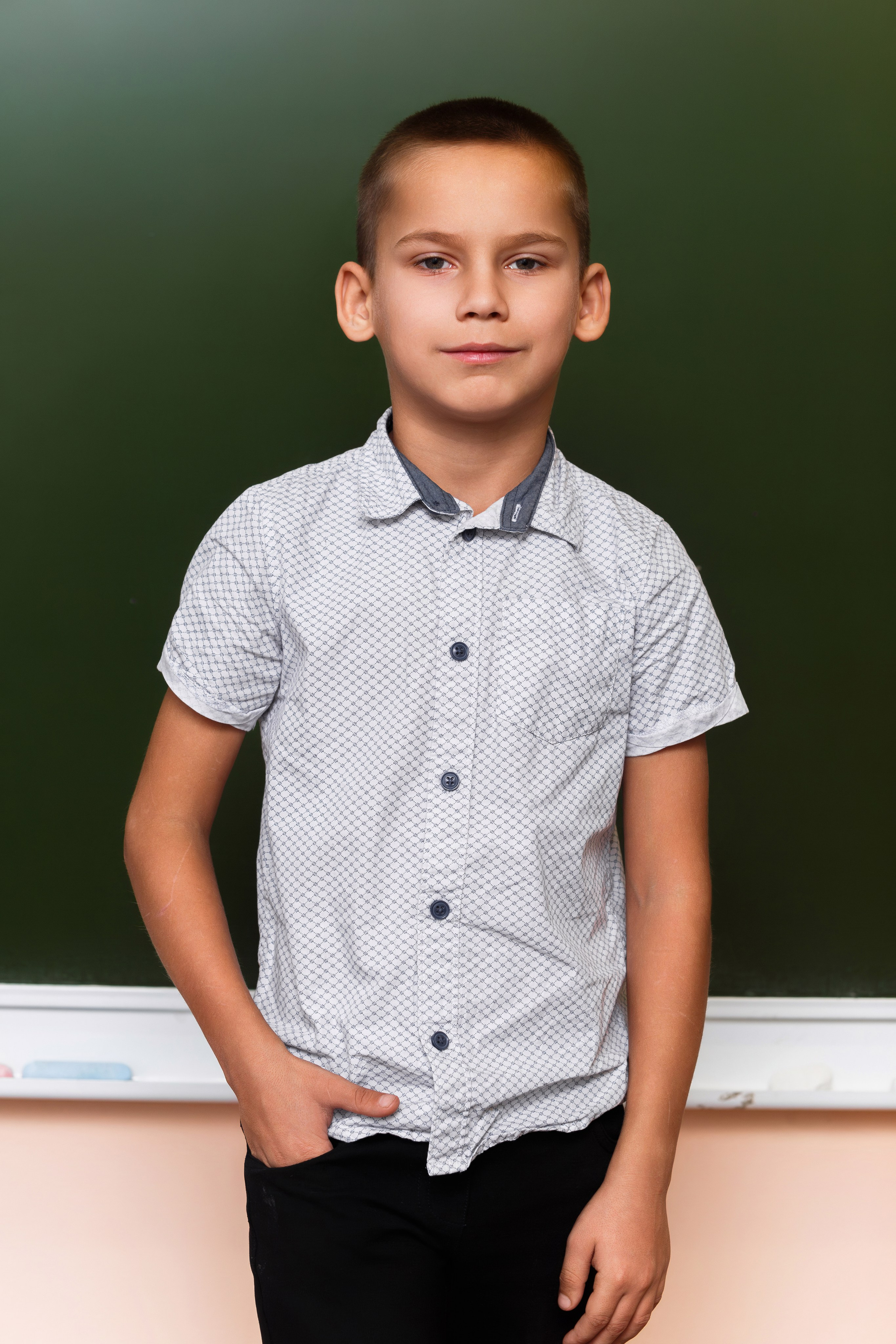 СЪЕМКА ПОРТРЕТОВ ПЕРВОКЛАССНИКОВ В КЛАССЕ. ТВОЙ АЛЬБОМ / ТВОИ ПРАВИЛА