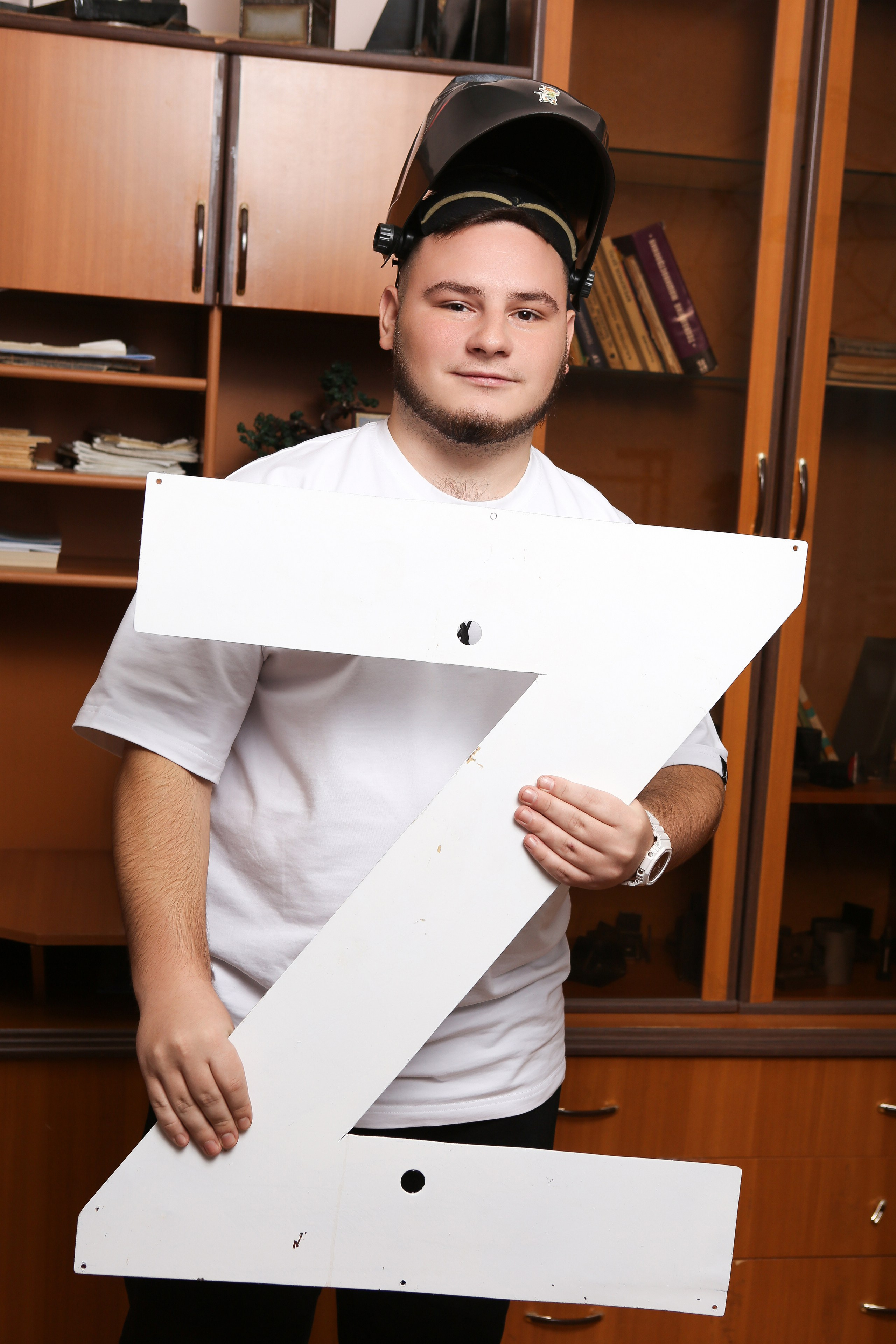 ПОРТРЕТНАЯ ФОТОСЕССИЯ В КЛАССЕ ДЛЯ ВЫПУСКНИКОВ СВАРОЧНОГО ПРОИЗВОДСТВА. ТВОЙ АЛЬБОМ / ТВОИ ПРАВИЛА