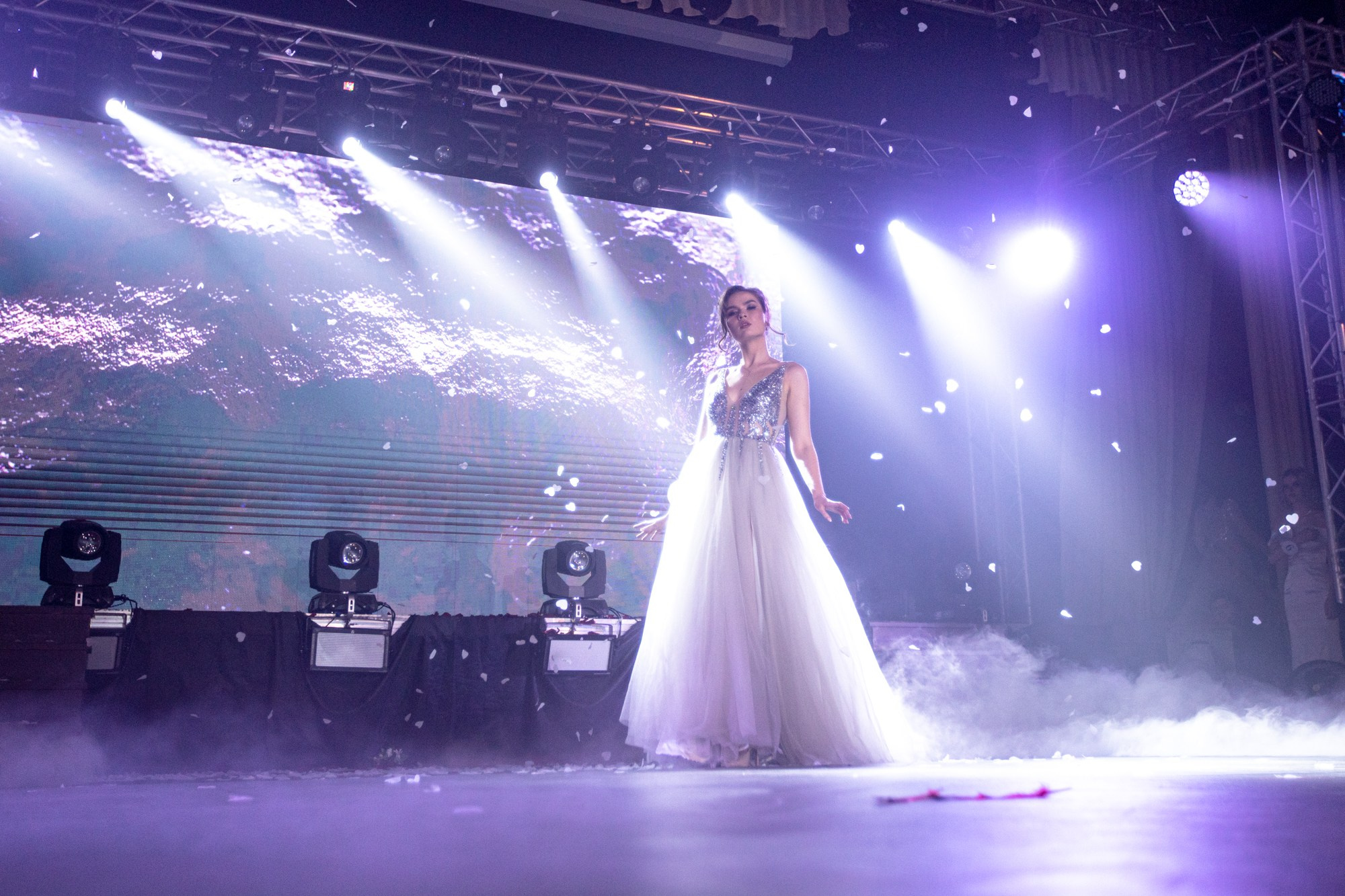 Конкурс красоты Мисс КубГУ 2022. Репортажный, промышленный и маркетплейс-фотограф Дмитрий Чернат