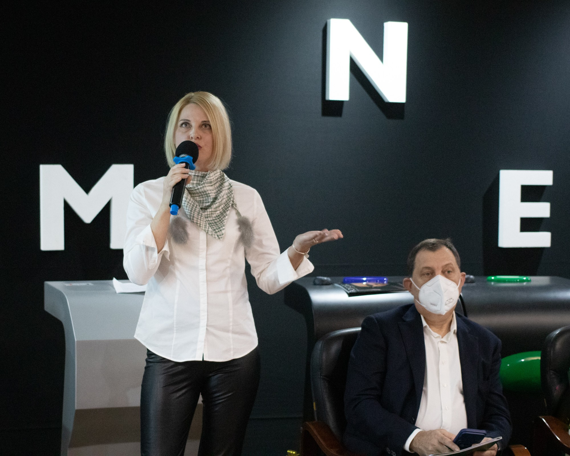 Встреча с Владиславом Даванковым и «Опора России». Репортажный, промышленный и маркетплейс-фотограф Дмитрий Чернат