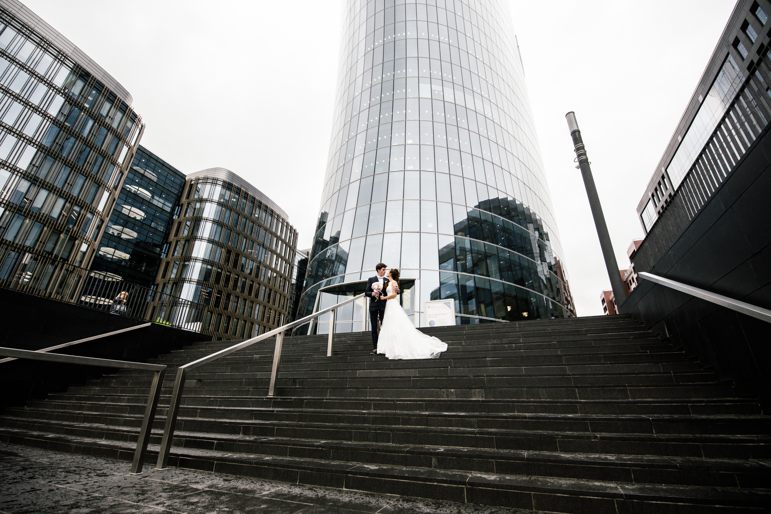 Романтическая прогулка свадебного дня Даши и Влада 11.08.16. Свадебный и семейный фотограф в Санкт-Петербурге Исупова Юлия