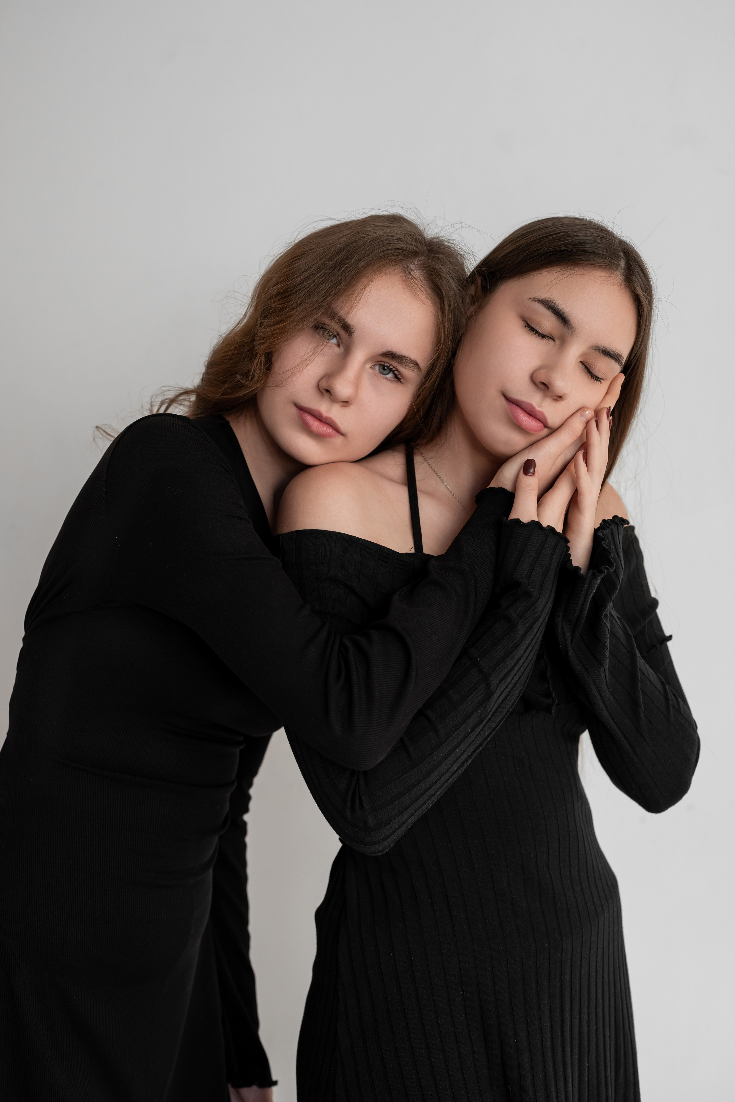 Полина и Эльвира. Фотограф в городе Салават