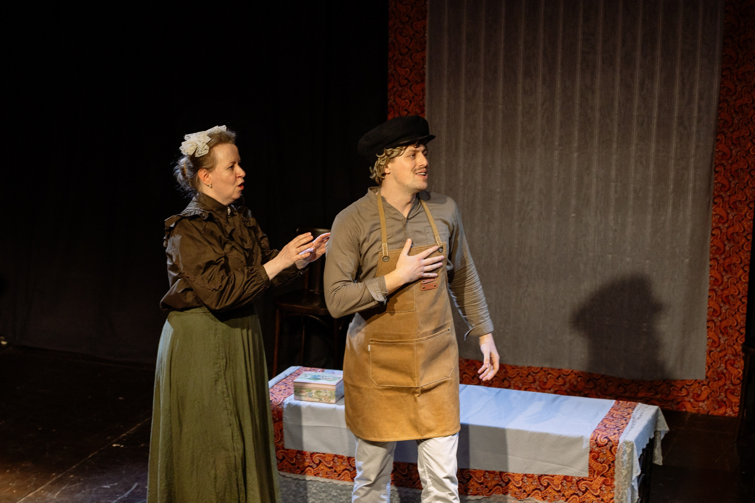 Театр Арт-Авеню _ Женитьба Бальзаминова. Фотограф Юлия Мальцева