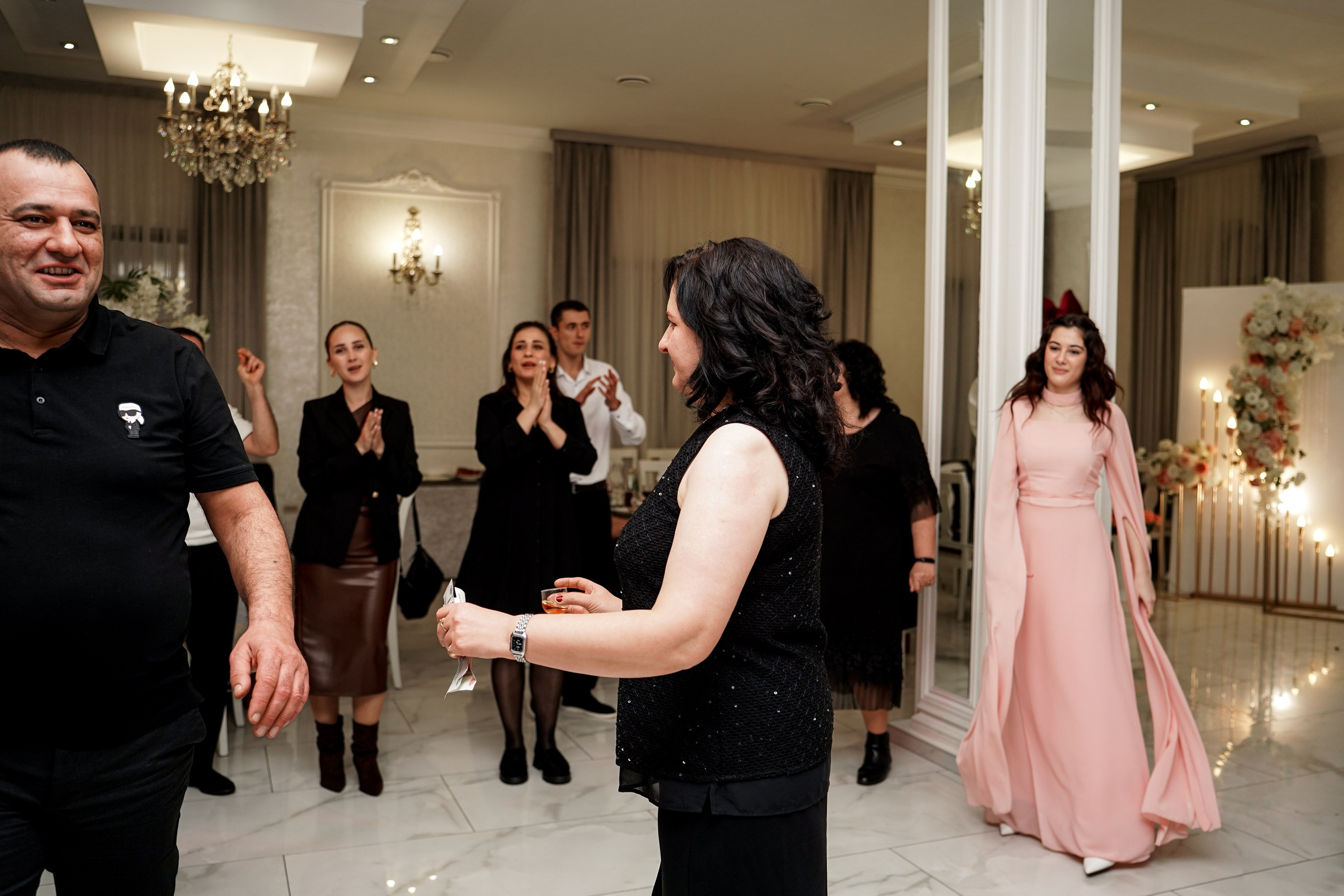 Сватовство. Свадебный фотограф в Ростове-на-Дону. Таинство Крещения и Венчания, семейные фотосессии. Алёна Чёботова