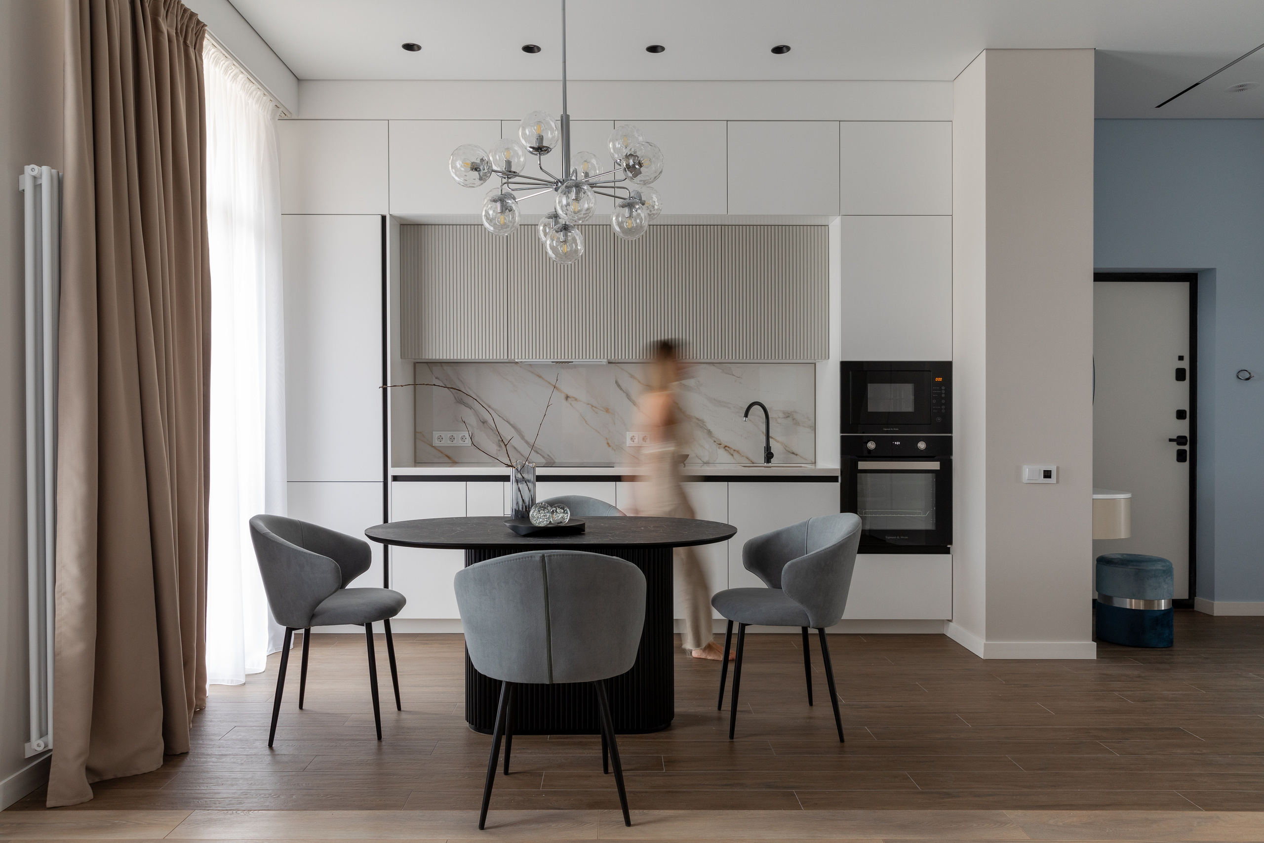 Дизайн проект Ирины Кацер @artel_design_sochi Публикация в журнале «HIHOME». Интерьерный фотограф в Сочи Владислав Нагин