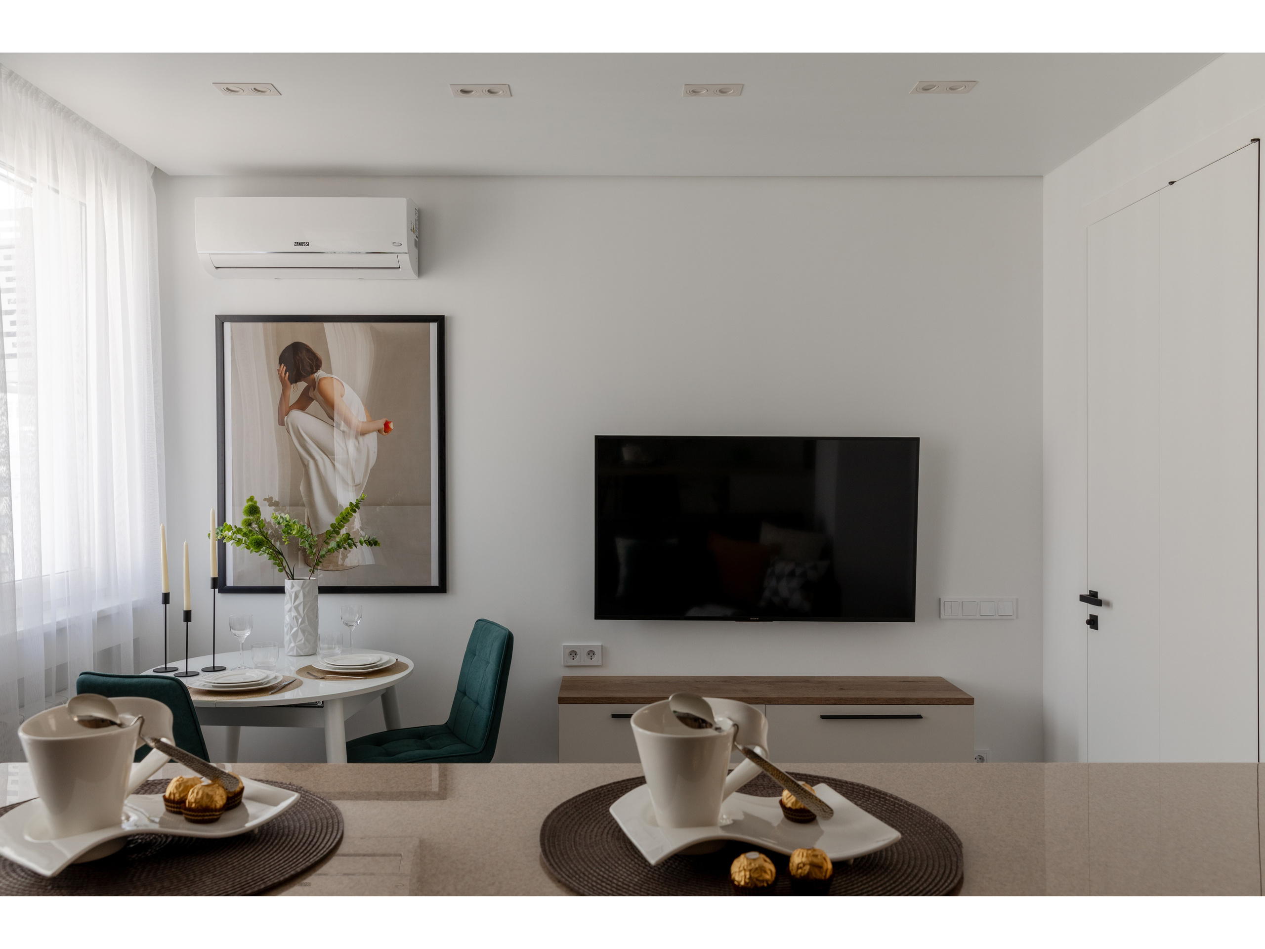 Интерьерная фотосъемка однокомнатной квартиры в ЖК «Альпийский квартал». Интерьерный фотограф Москва