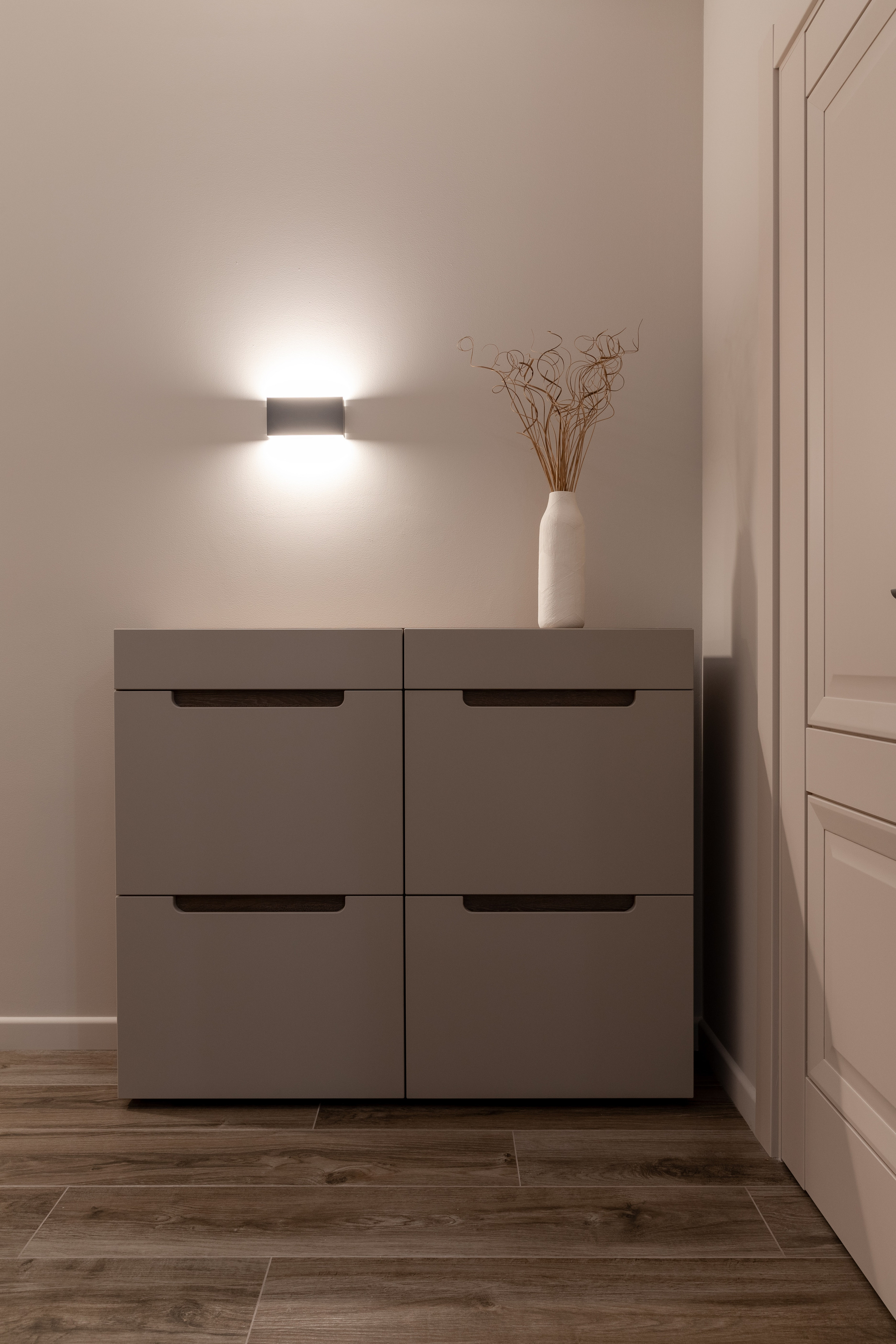 Интерьерная фотосъемка квартиры в ЖК «Морская Симфония», дизайн проект @kd_design_sochi. Интерьерный фотограф в Сочи Владислав Нагин