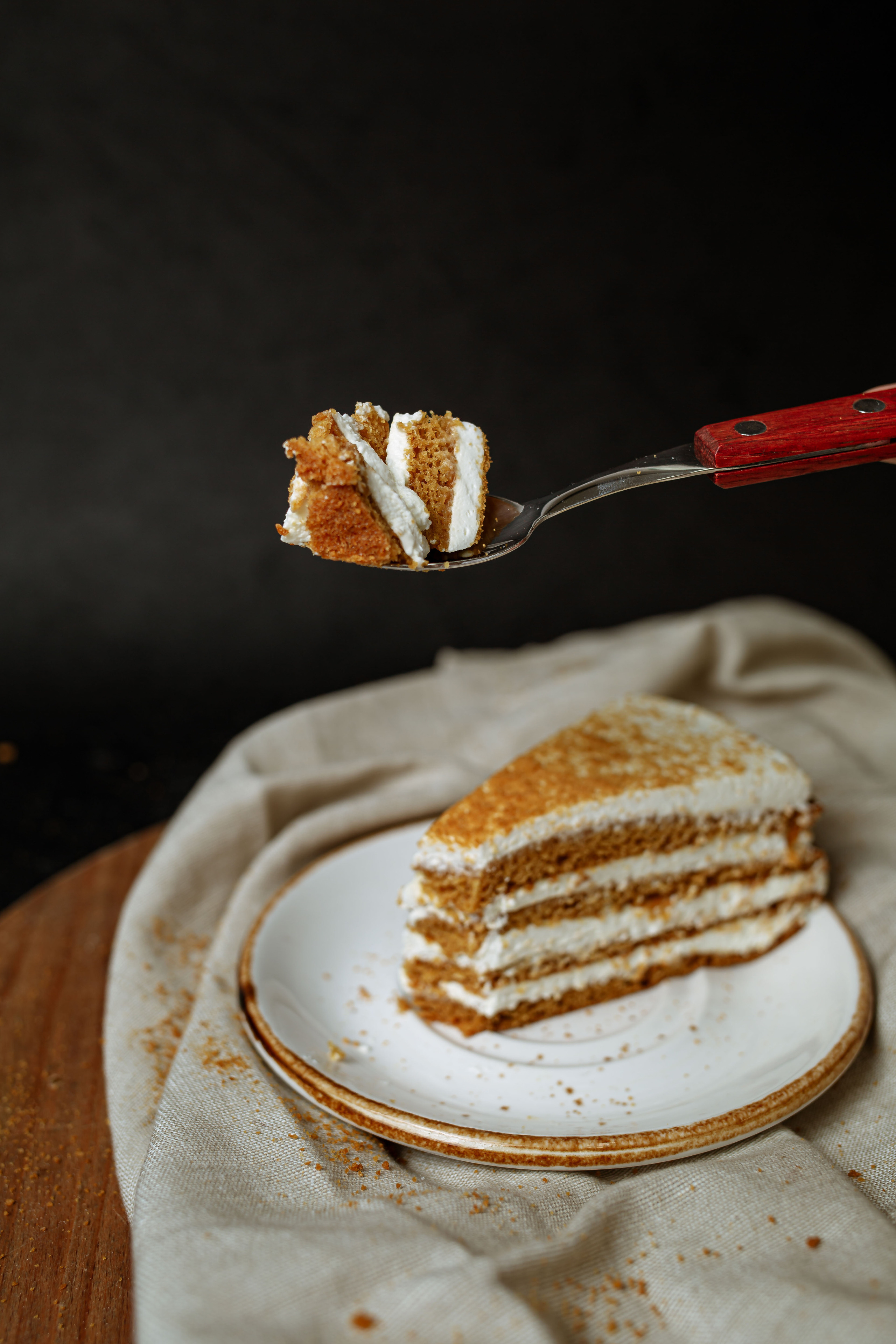 Фотограф Москва — найти фотографа в Москве для съемки в ресторан