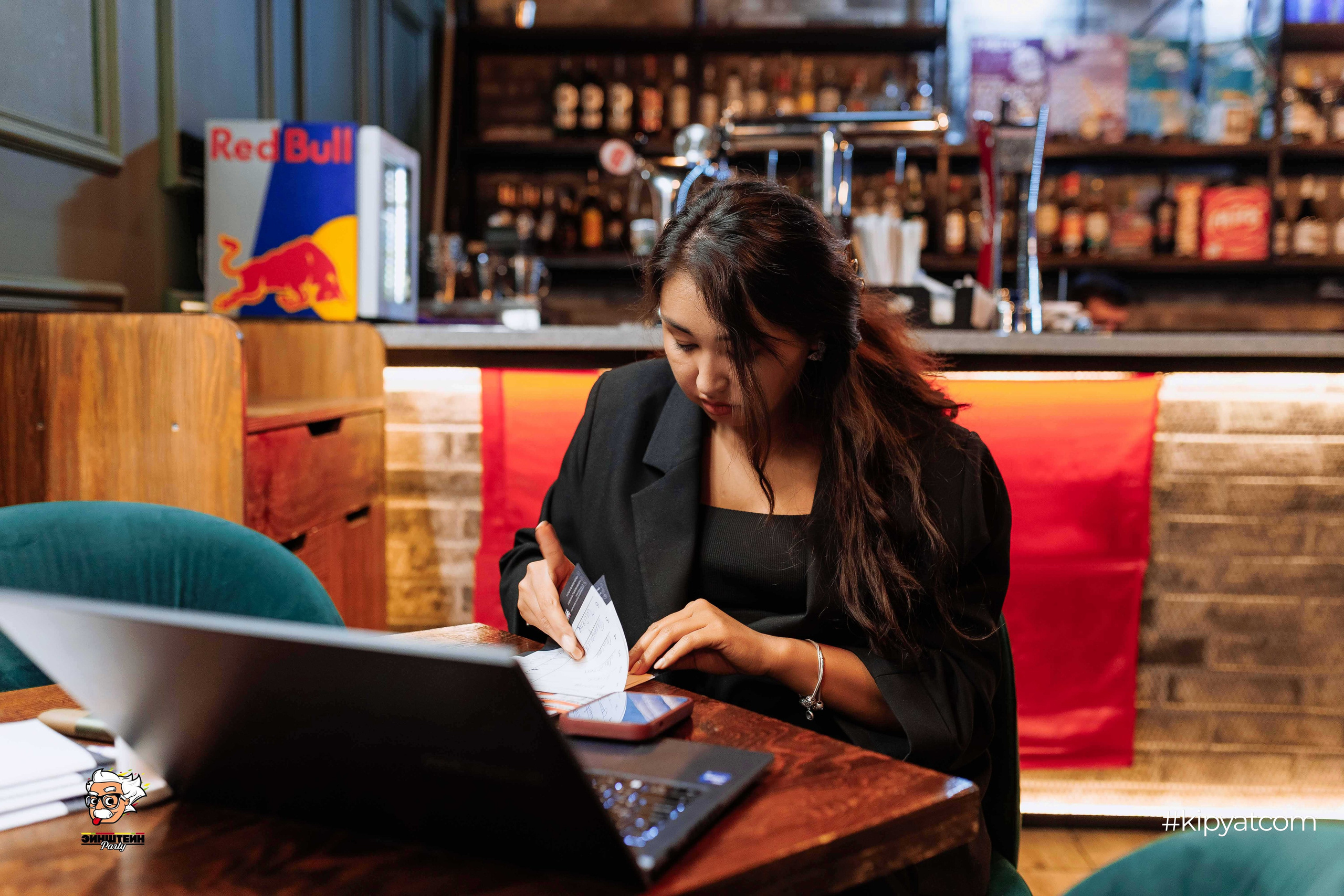 Эйнштейн Party