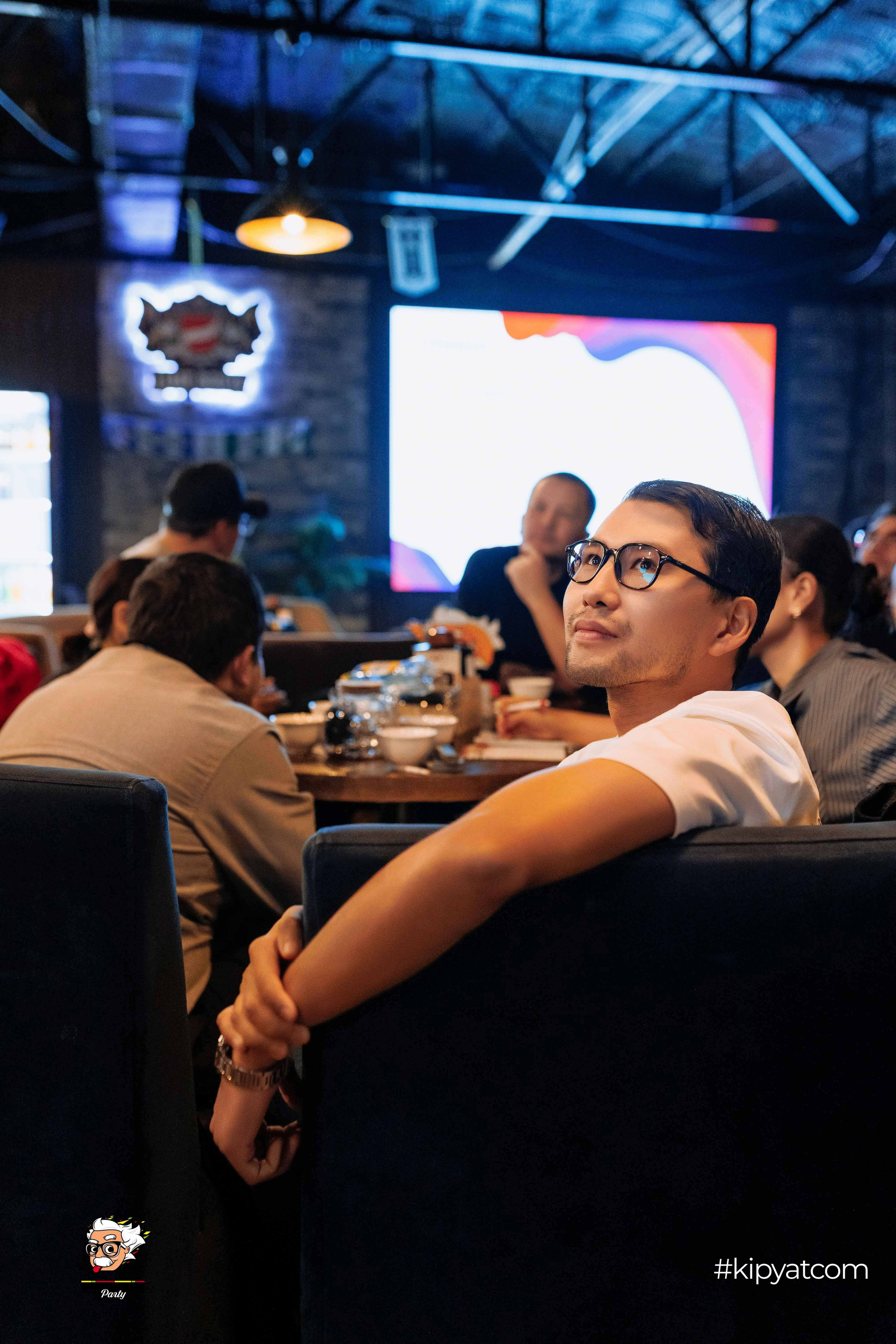 Эйнштейн Party