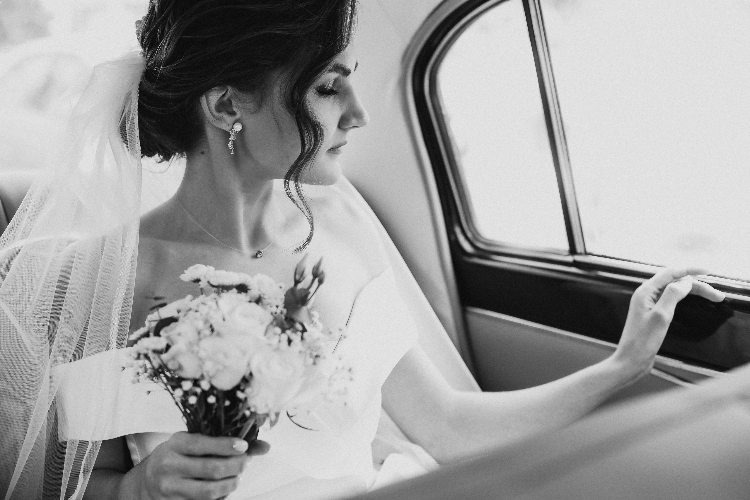 Пасмурно, гости, лимузин. Креативный и женский Фотограф Омске Наталья Лебедева