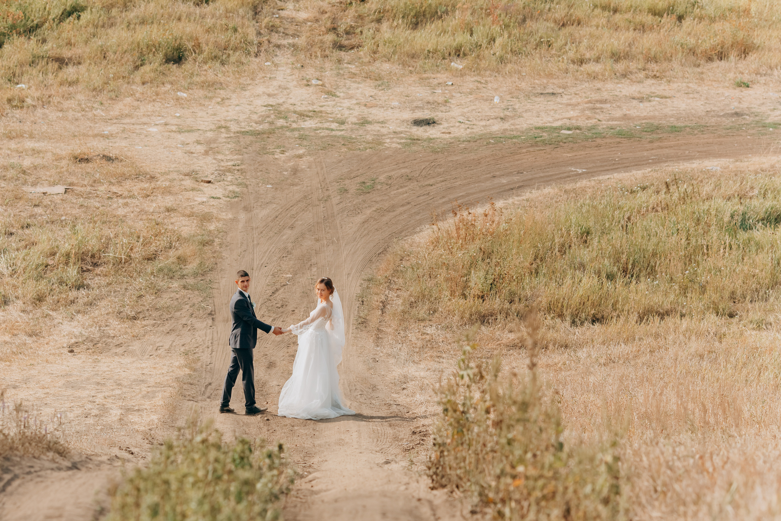 Свадебный фотограф. Отрадный. Свадебный и семейный фотограф в Самаре и Сочи