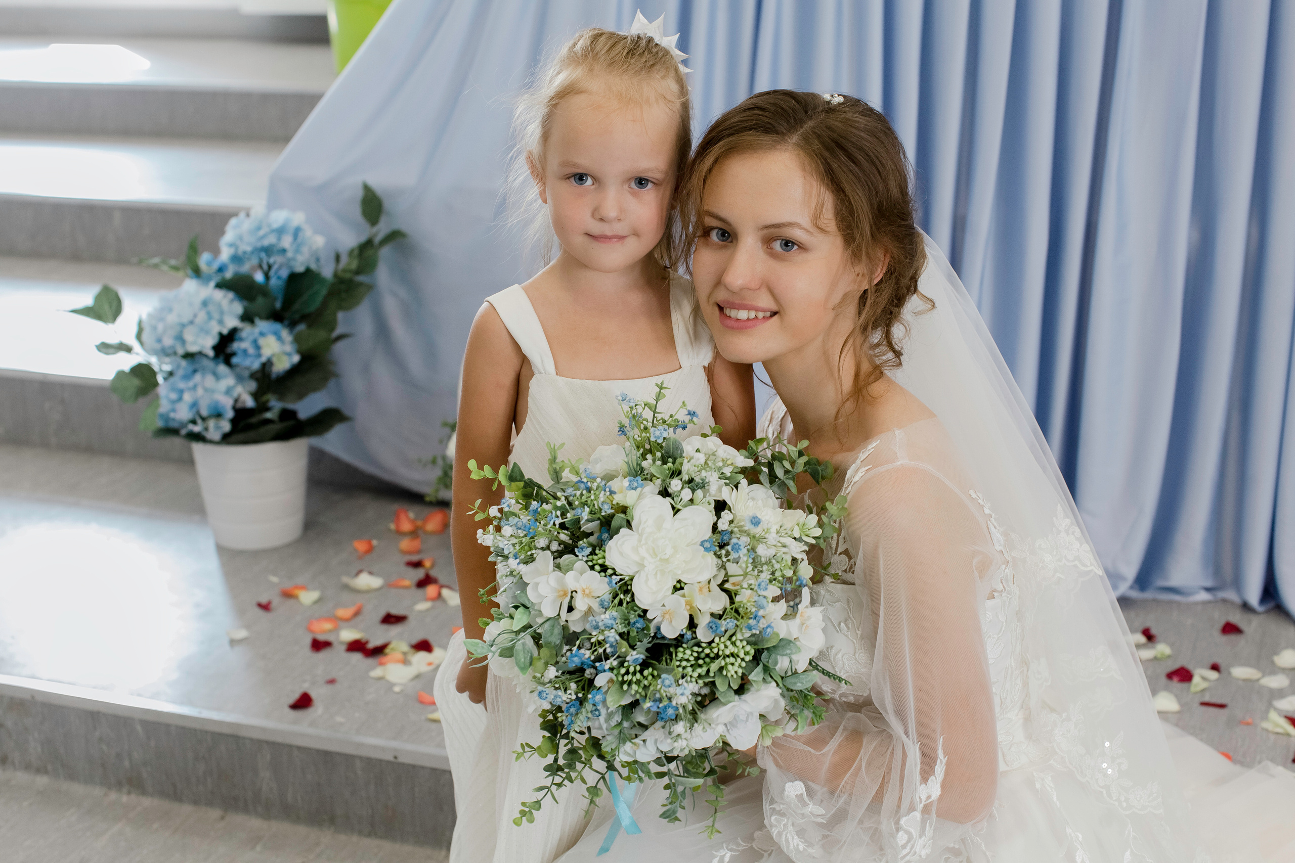 Свадебный фотограф. Отрадный. Свадебный и семейный фотограф в Самаре и Сочи