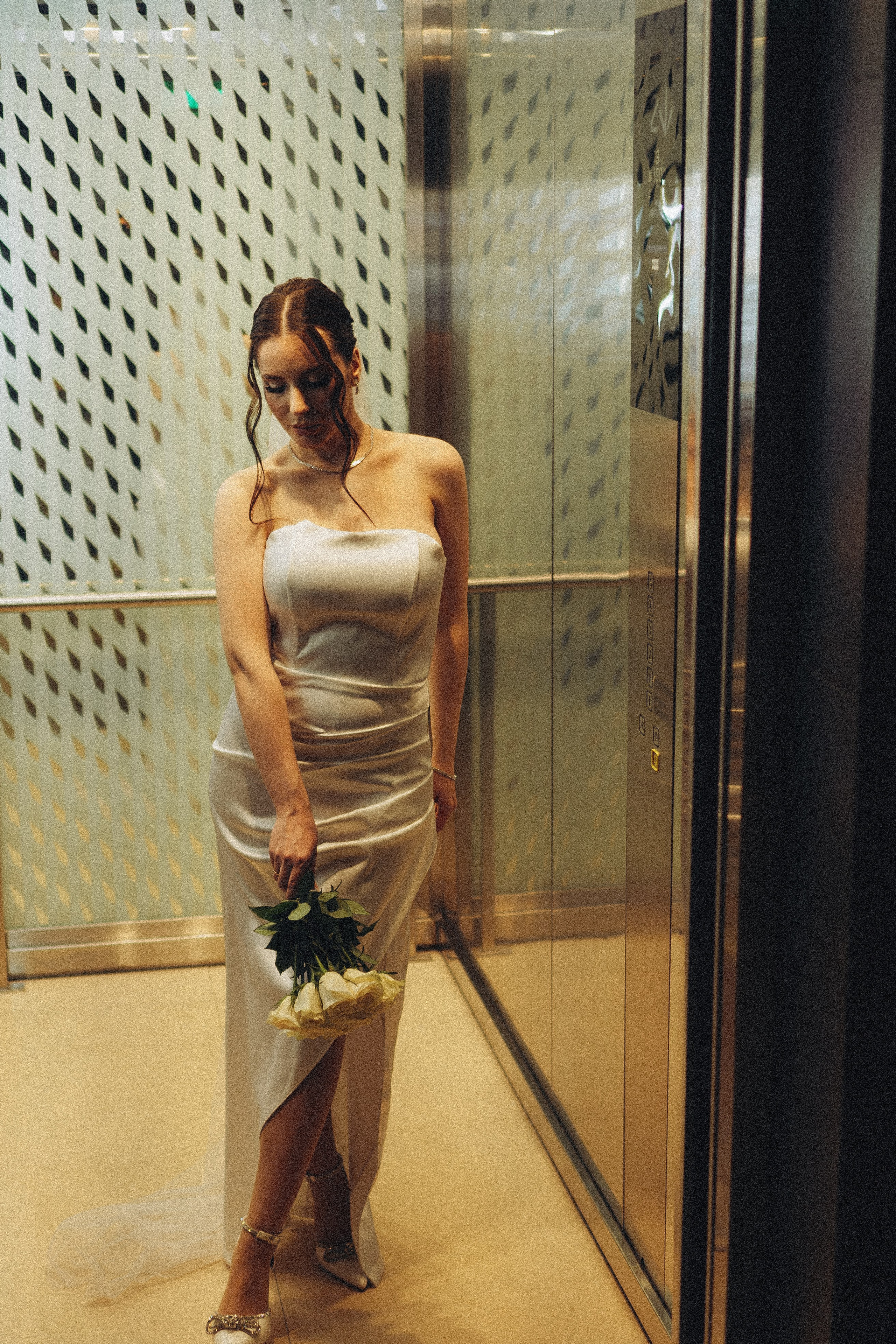 СВАДЕБНАЯ СЬЕМКА СБОРОВ ЖЕНИХА И НЕВЕСТЫ В ОТЕЛЕ И ТАКЖЕ ФОТОСЕССИИЯ В ОТЕЛЕЕ МЕГАПОЛИС БРЯНСК. Профессиональный фотограф, Санкт-Петербург — Виктория Богомолова