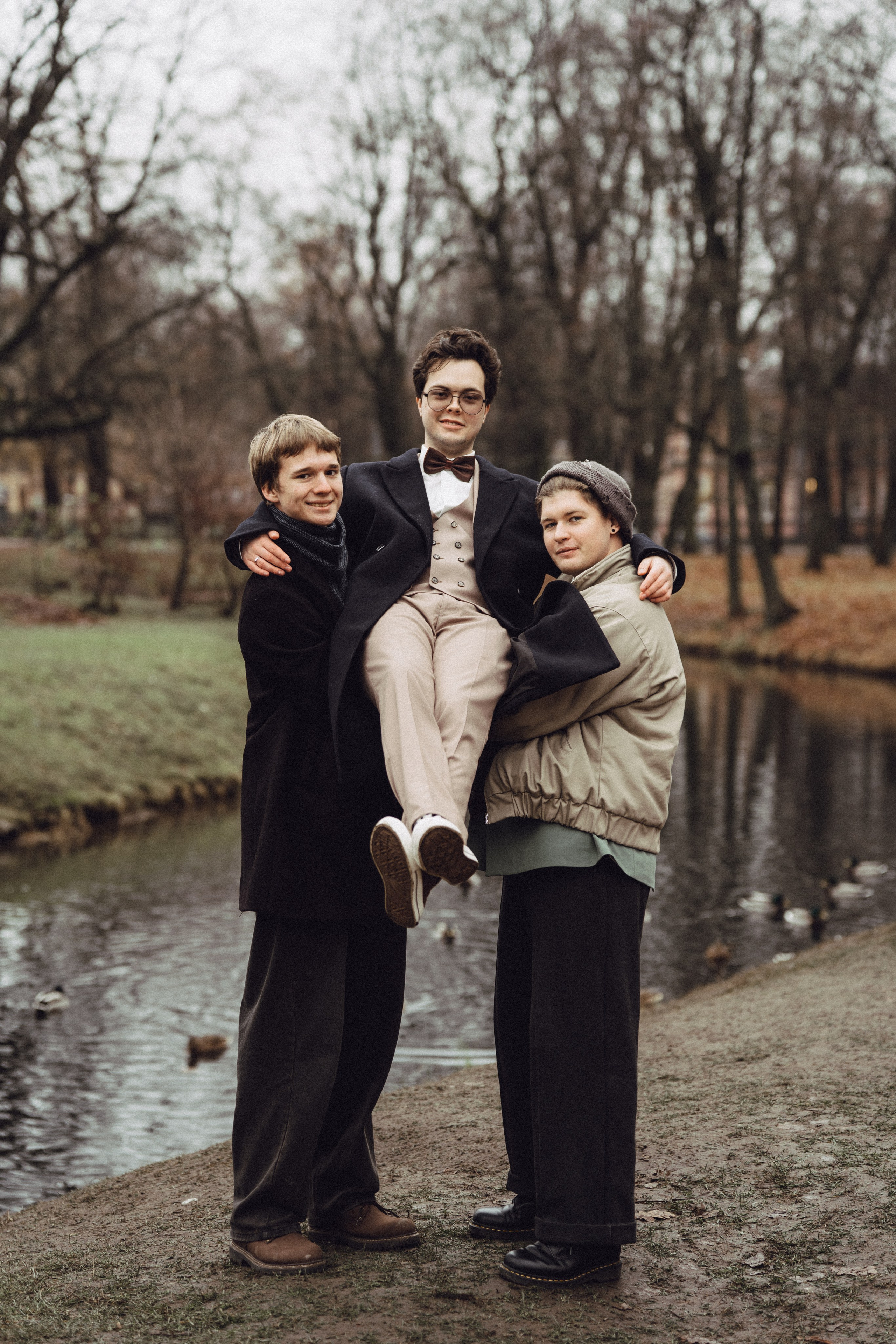 СВАДЕБНАЯ СЬЕМКА ВО ВТОРОМ ДВОРЦЕ С ГОСТЯМИ И ПРОГУЛКА В ТАВРИЧЕСКОМ САДУ. Профессиональный фотограф, Санкт-Петербург — Виктория Богомолова