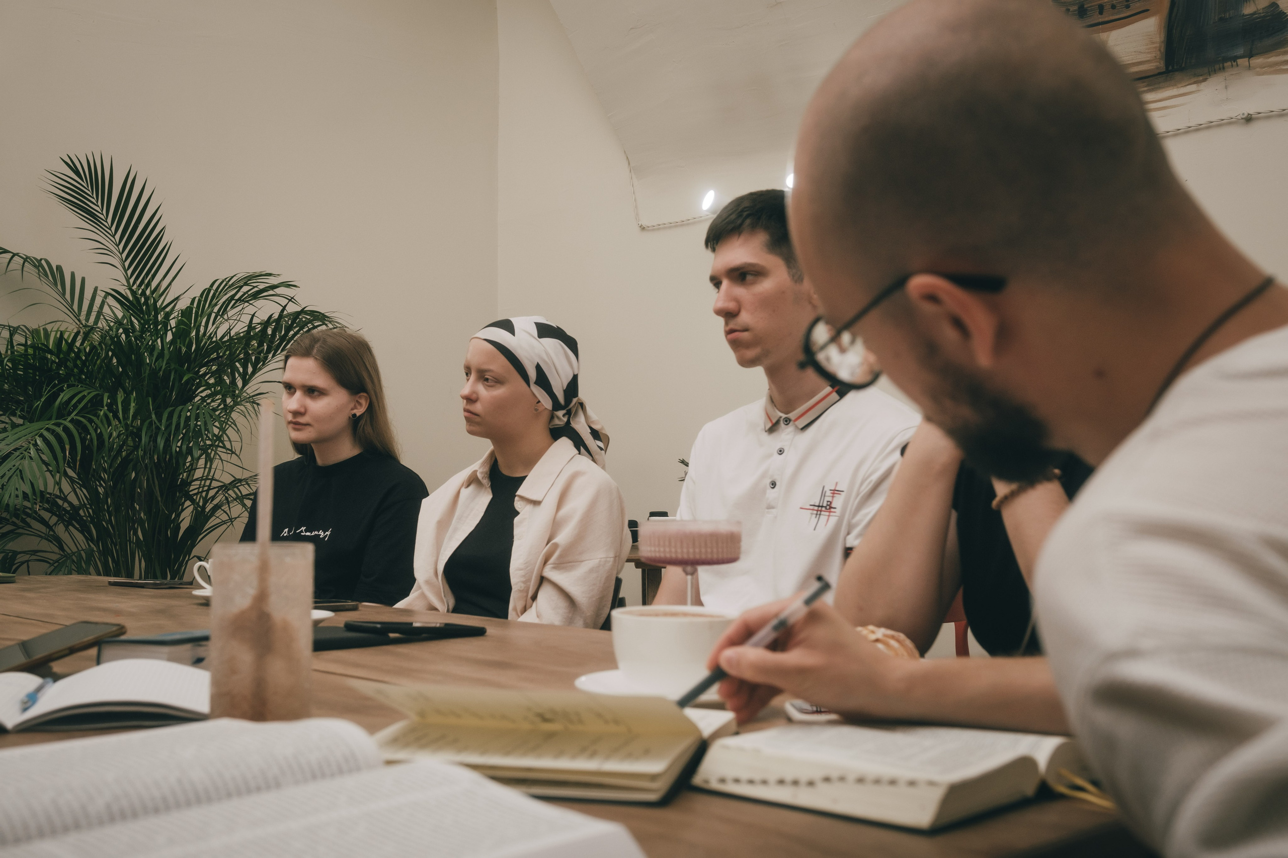 Библейский завтрак 18.06.2024. Фотограф в Москве Максим Скоробогатов