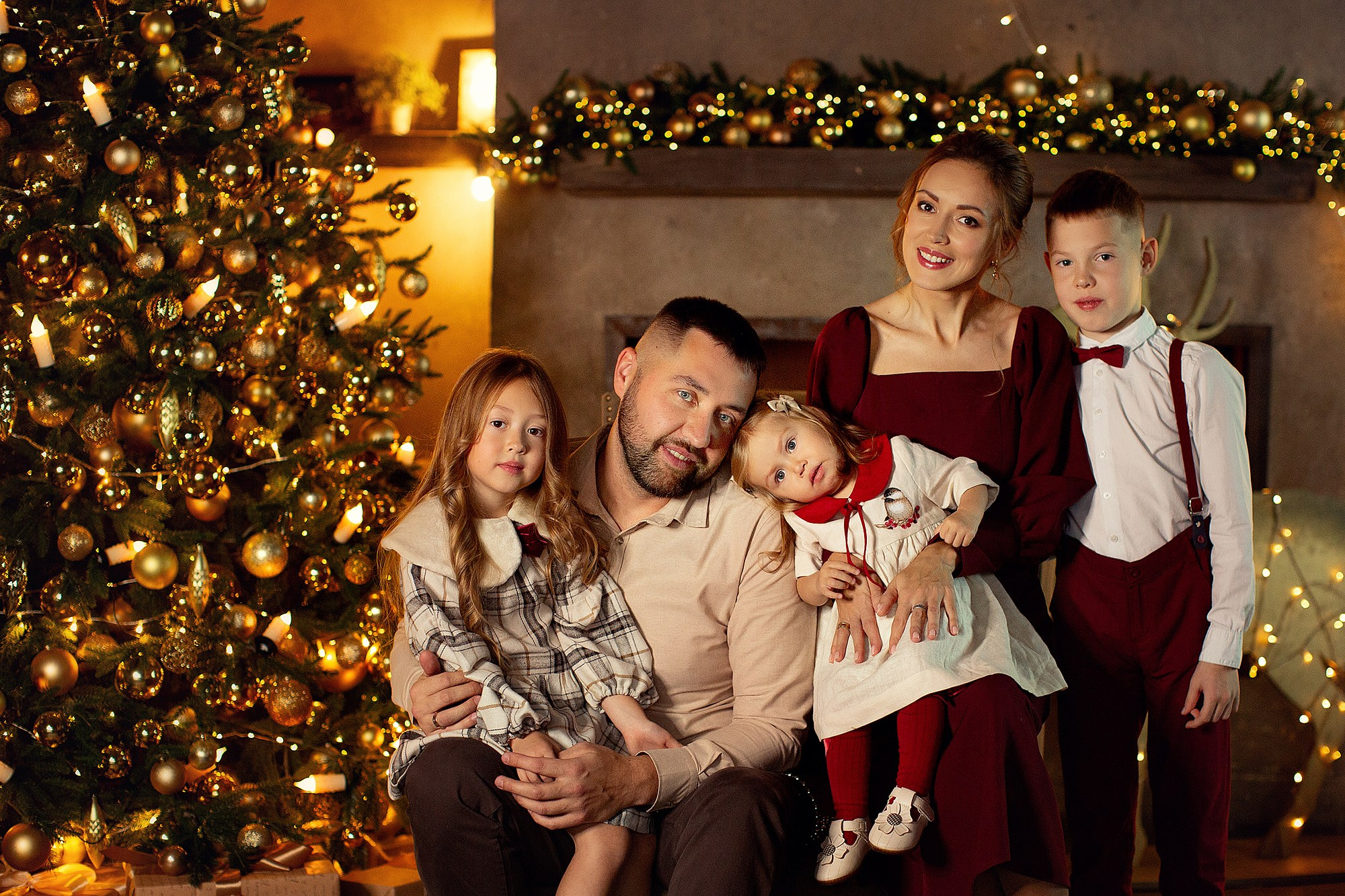 Новогодняя праздничная Фотосессия в студии. Семейный фотограф Татьяна Надеждина | Москва, Московская область, Ярославль