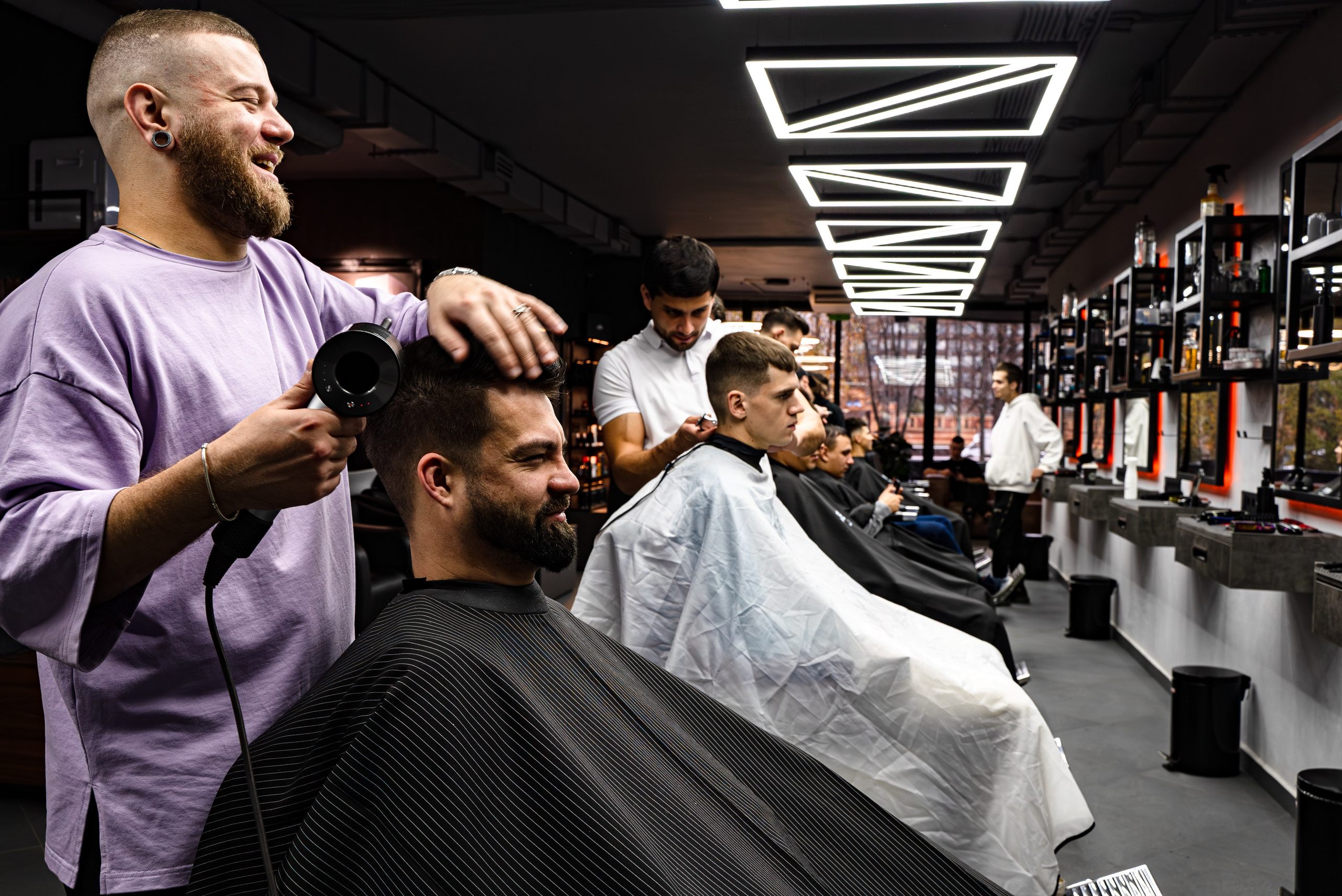 Барбершоп BETONE. KUSTOV PRODUCTION — профессиональная фотосъёмка в Москве