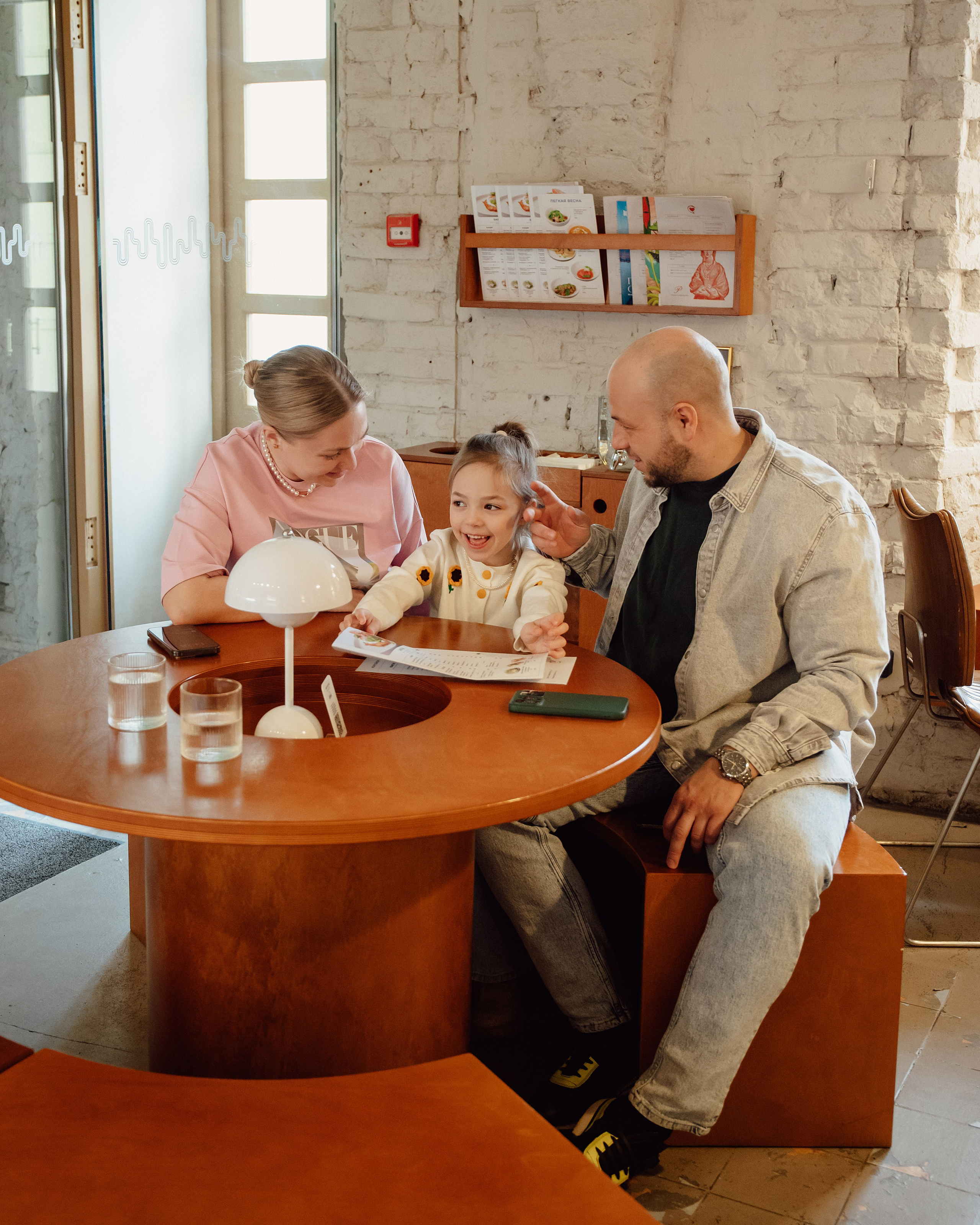 Нине 5 лет. Фотограф Надя Ю