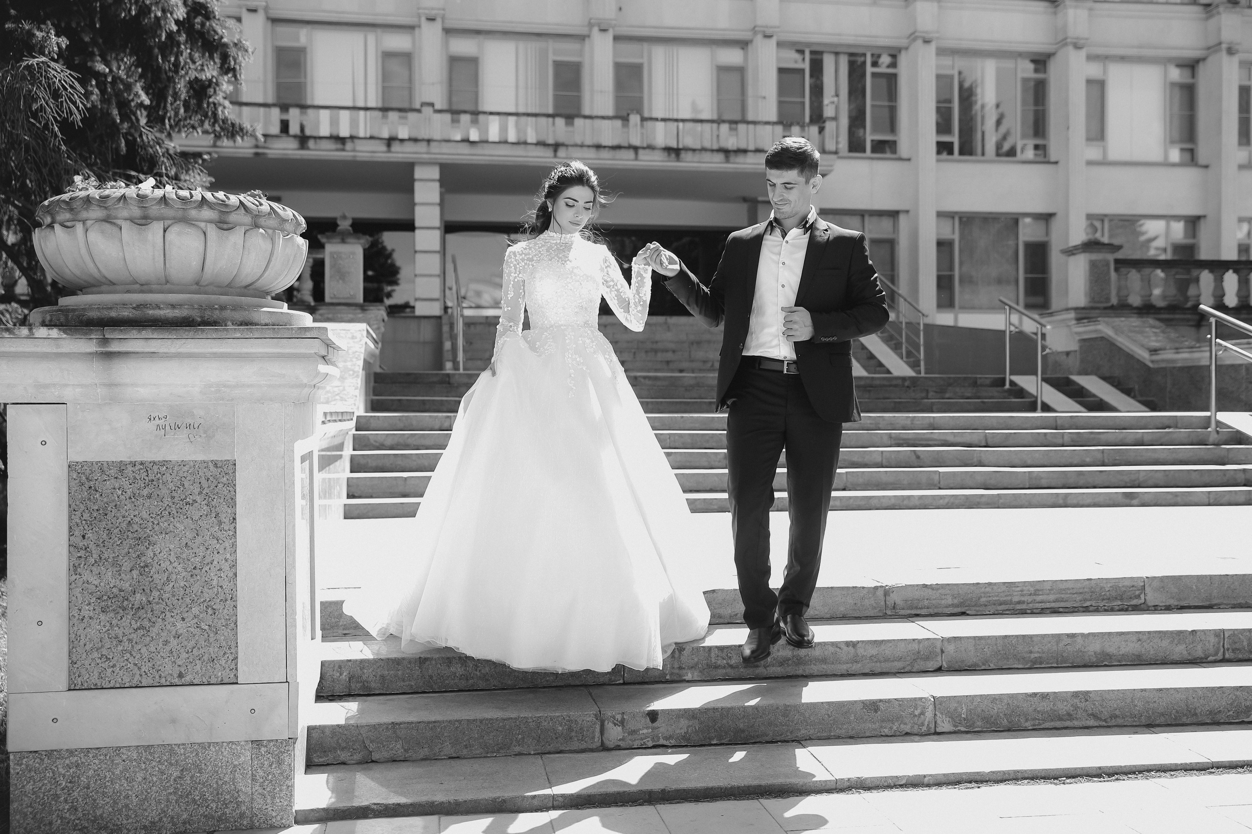 Гаджи и Зара. Omar Shapiev