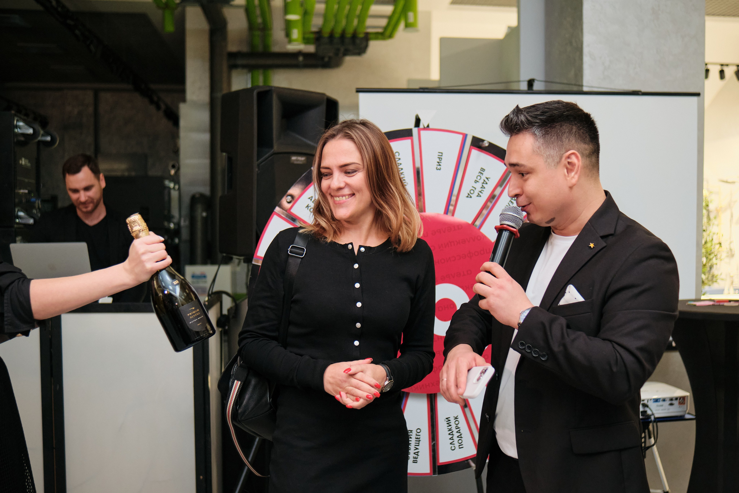 Открытие салона 100 градусов. Антон Ив