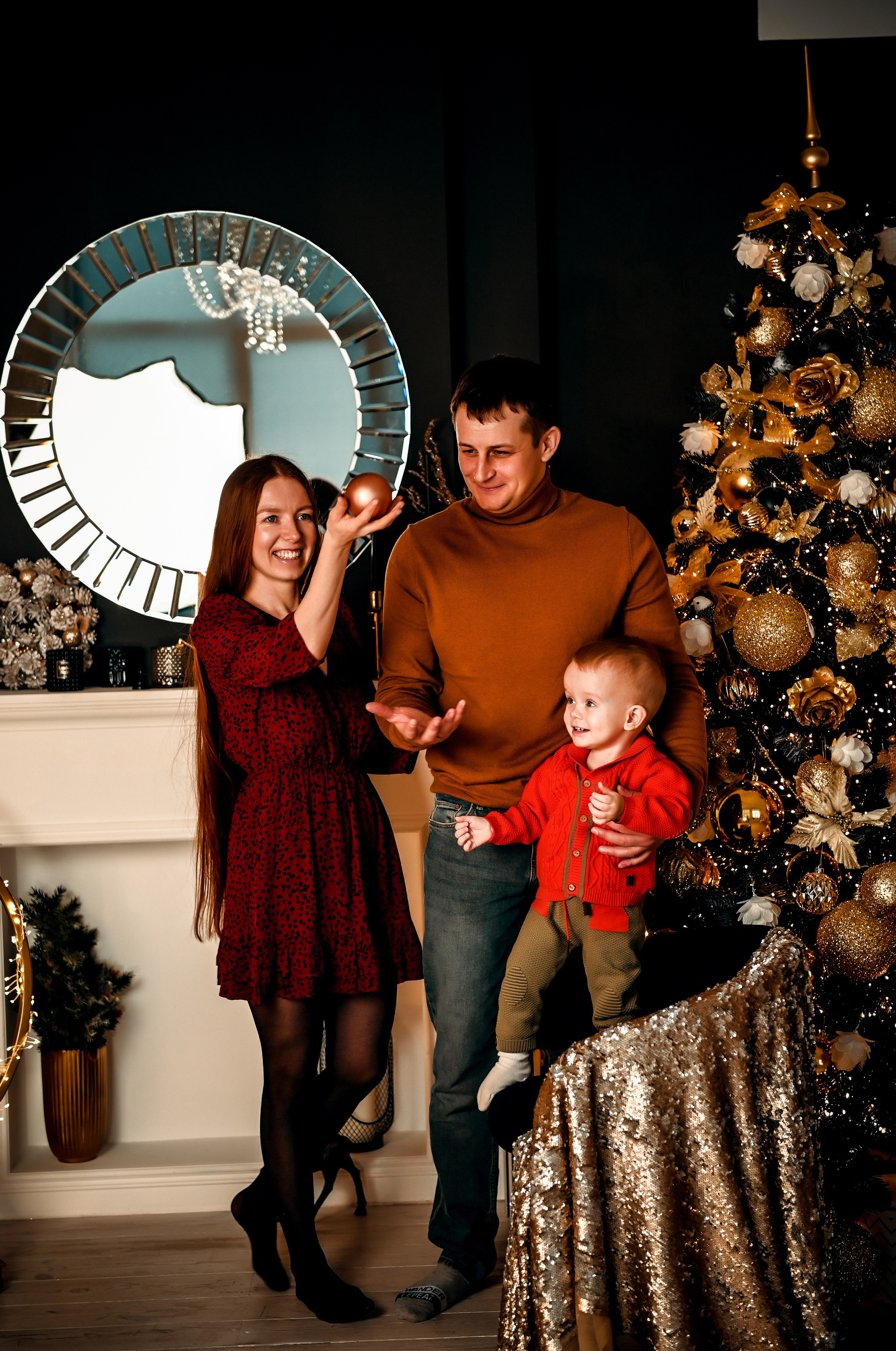 Новогодняя. Свадебный, семейный, детский, контент фотограф в Омске Максим Ильин