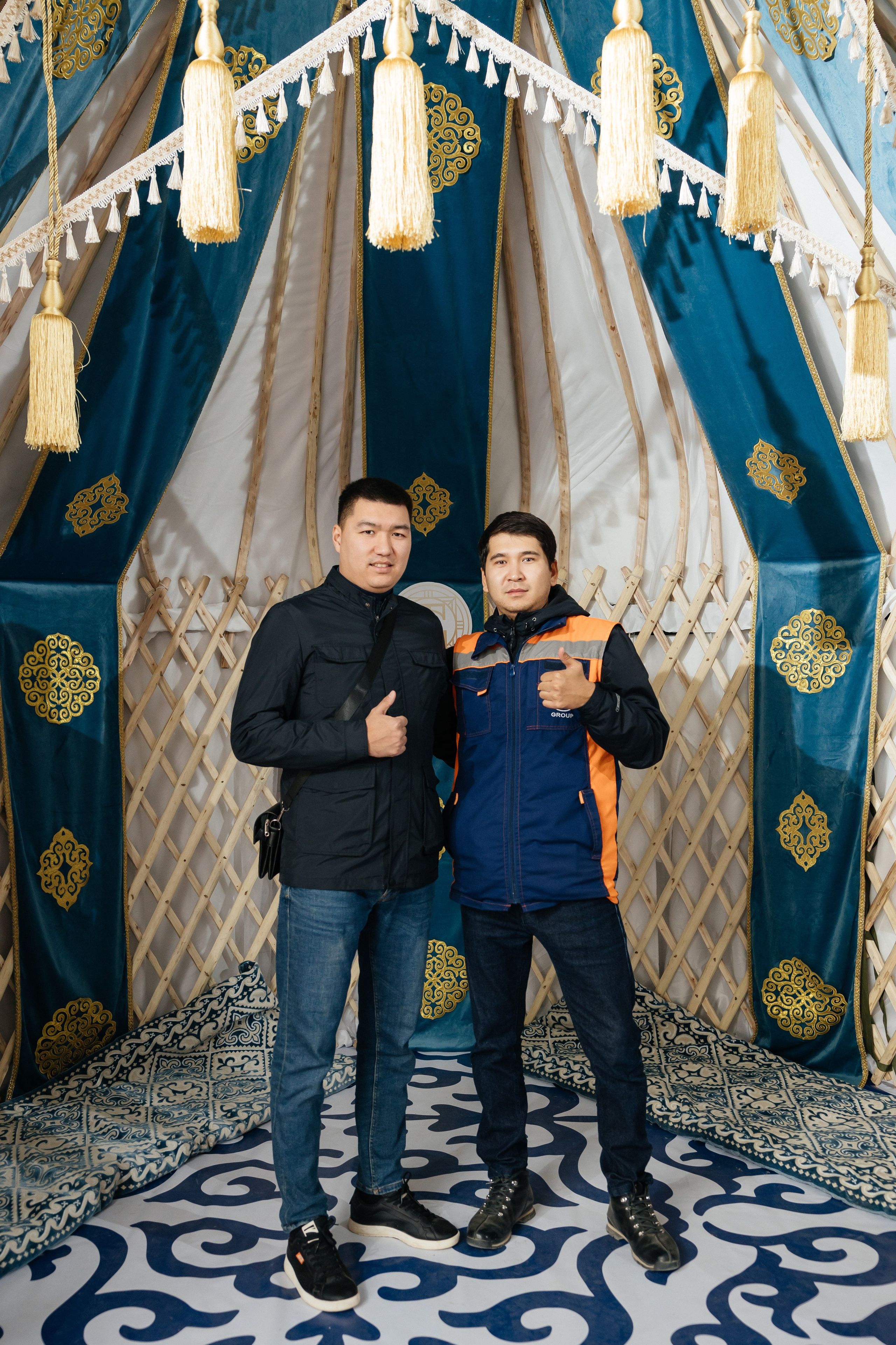 Проект 1. Вручение ключей BI Group. Дата: октябрь 2023. Профессиональный фотограф в городе Астана/Алматы Даурен Сембаев