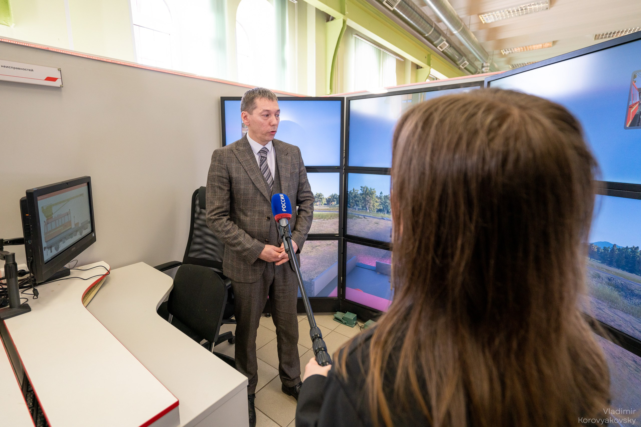 Открытие лабораторий. Фотограф Владимир Коровяковский