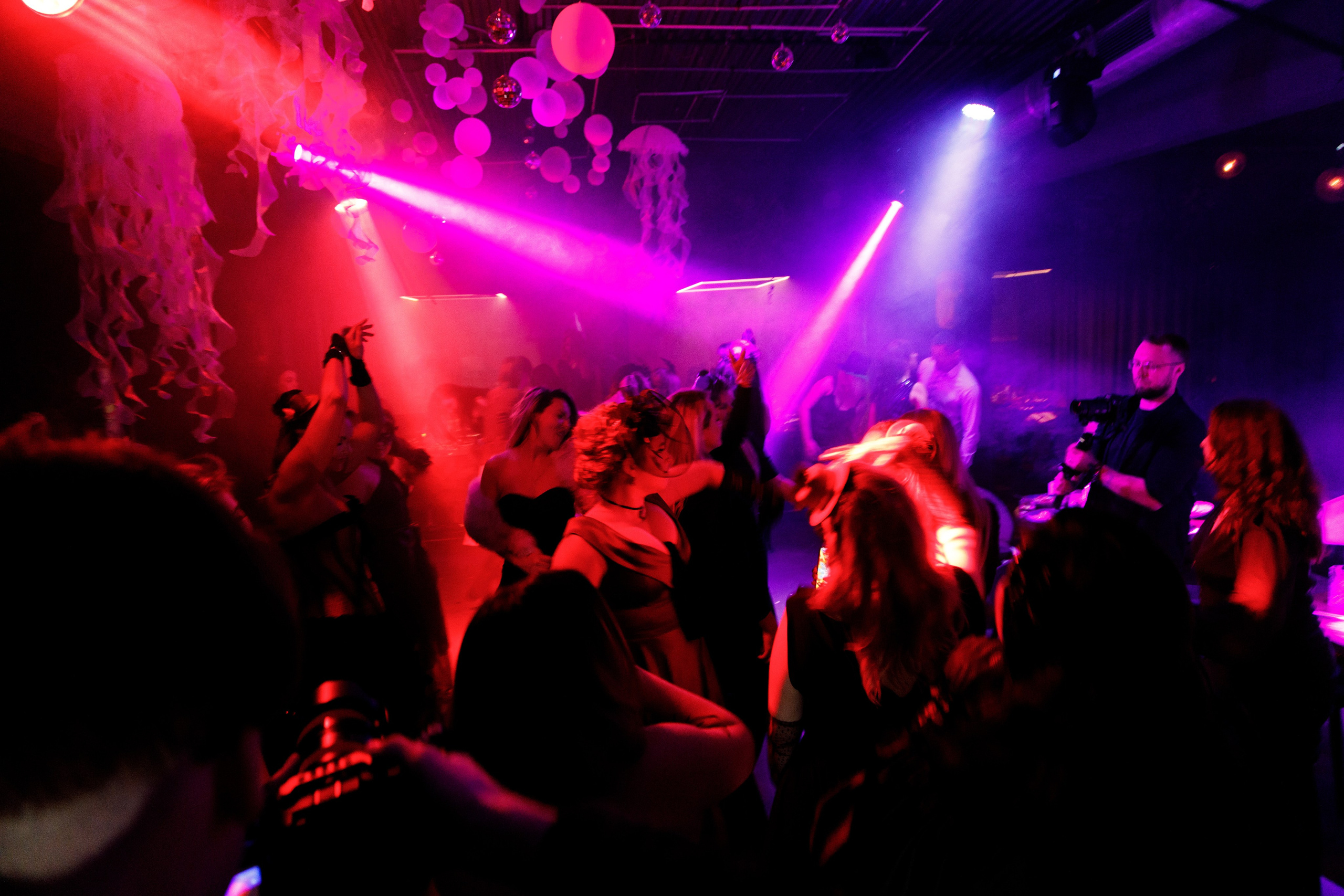 Сегодня можно все. Артём Бачурин — свадебный фотограф Воронеж