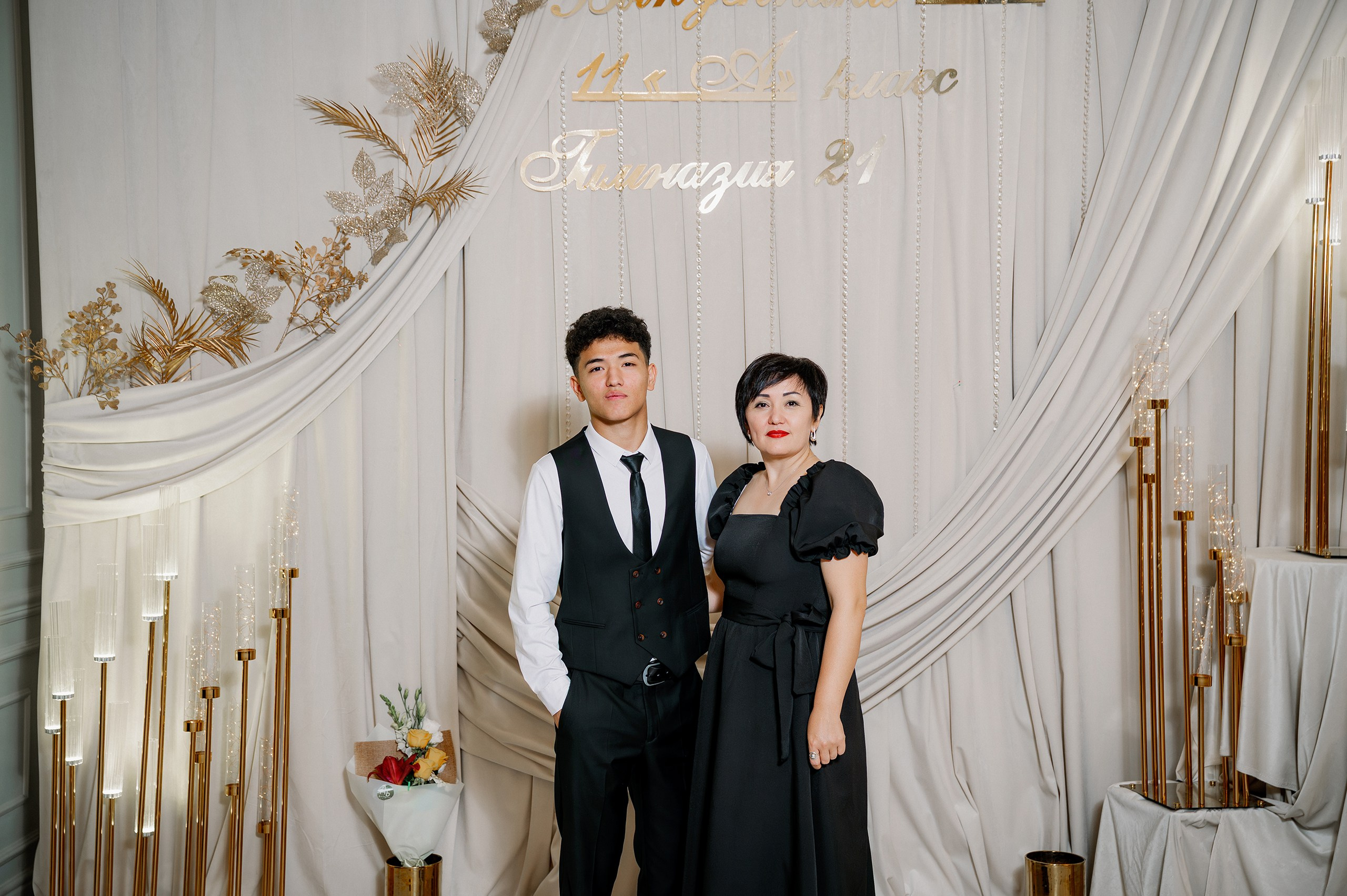 Выпускной — 11А, 2025. Фотограф в Алматы — Алексей Коньков | Репортаж, свадьбы, портреты