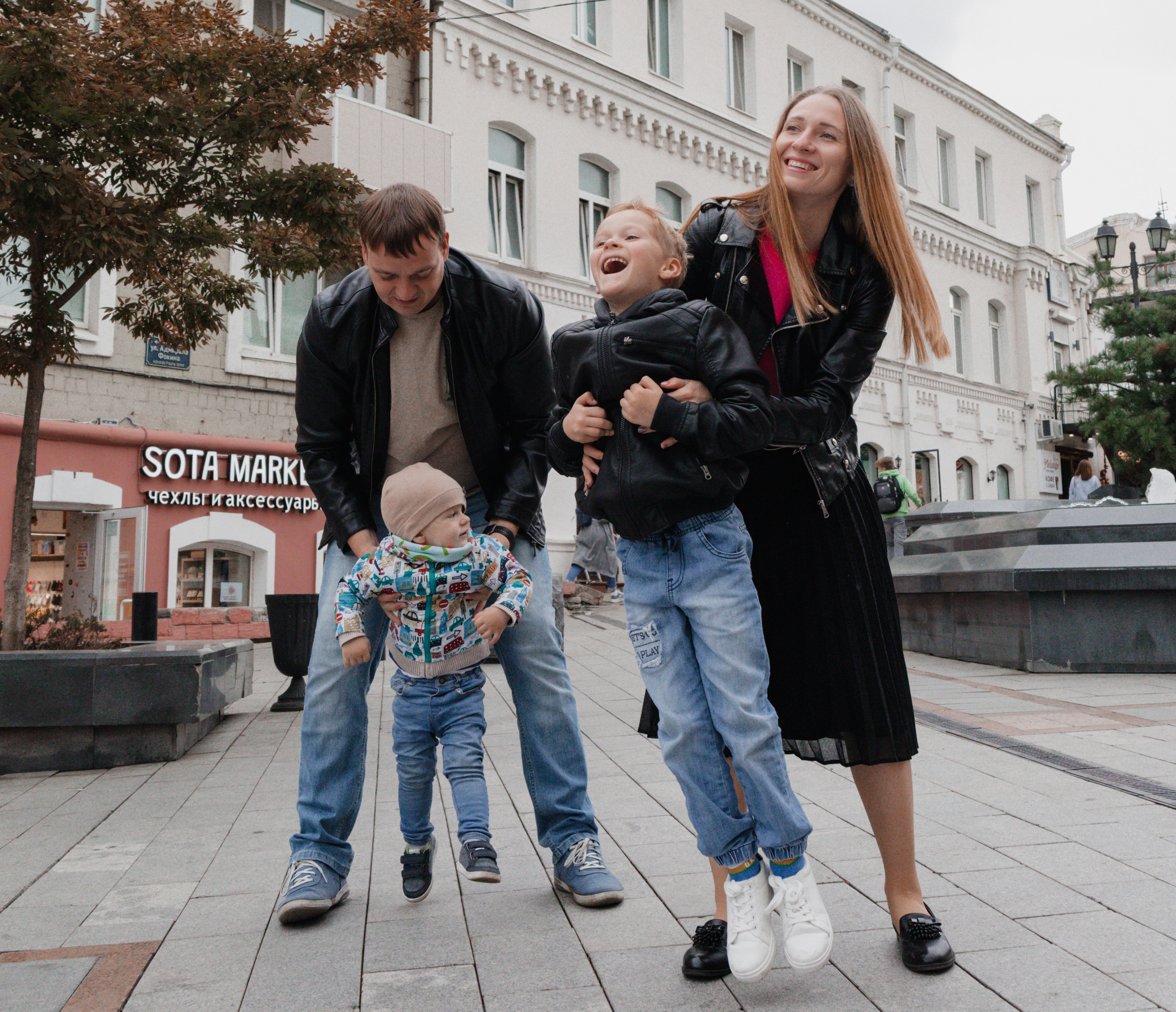 Детский семейный фотограф. Детский и семейный фотограф  Биробиджан Оля Светагор
