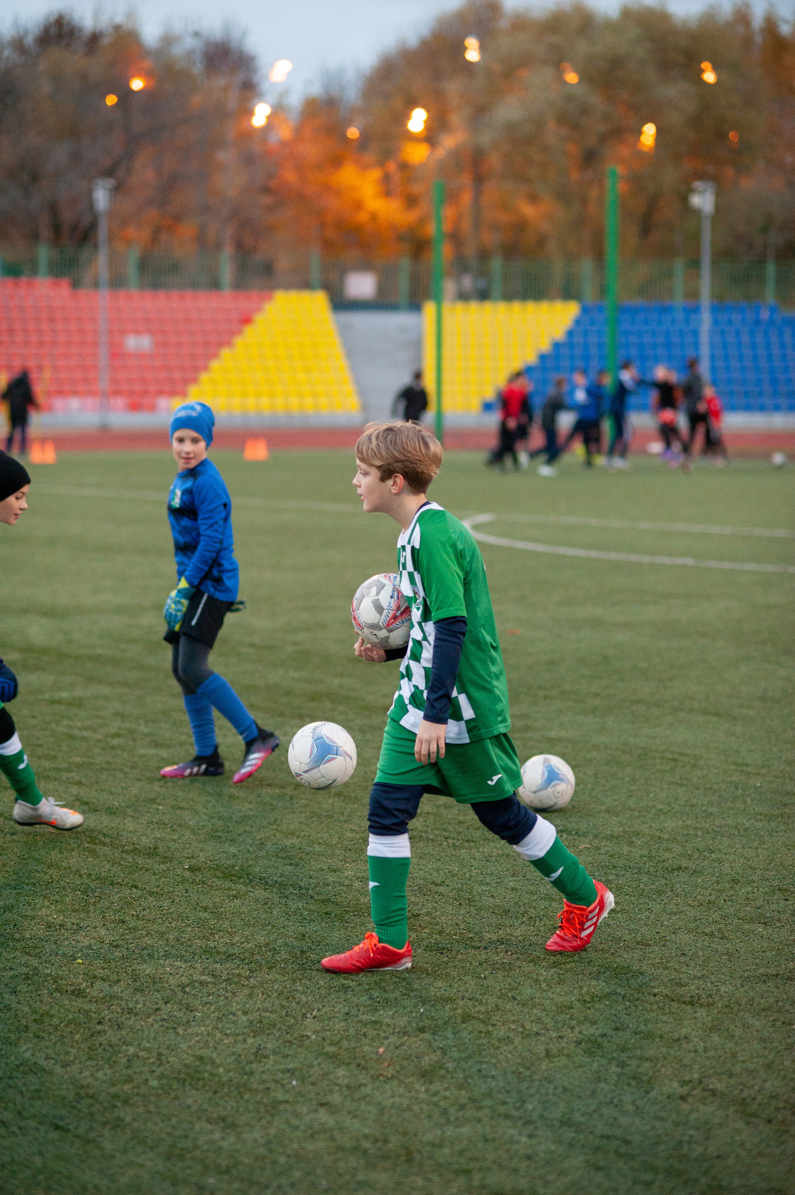 Тренировка. Футбол. Выпускные альбомы Москва и МО. Школьный и семейный фотограф