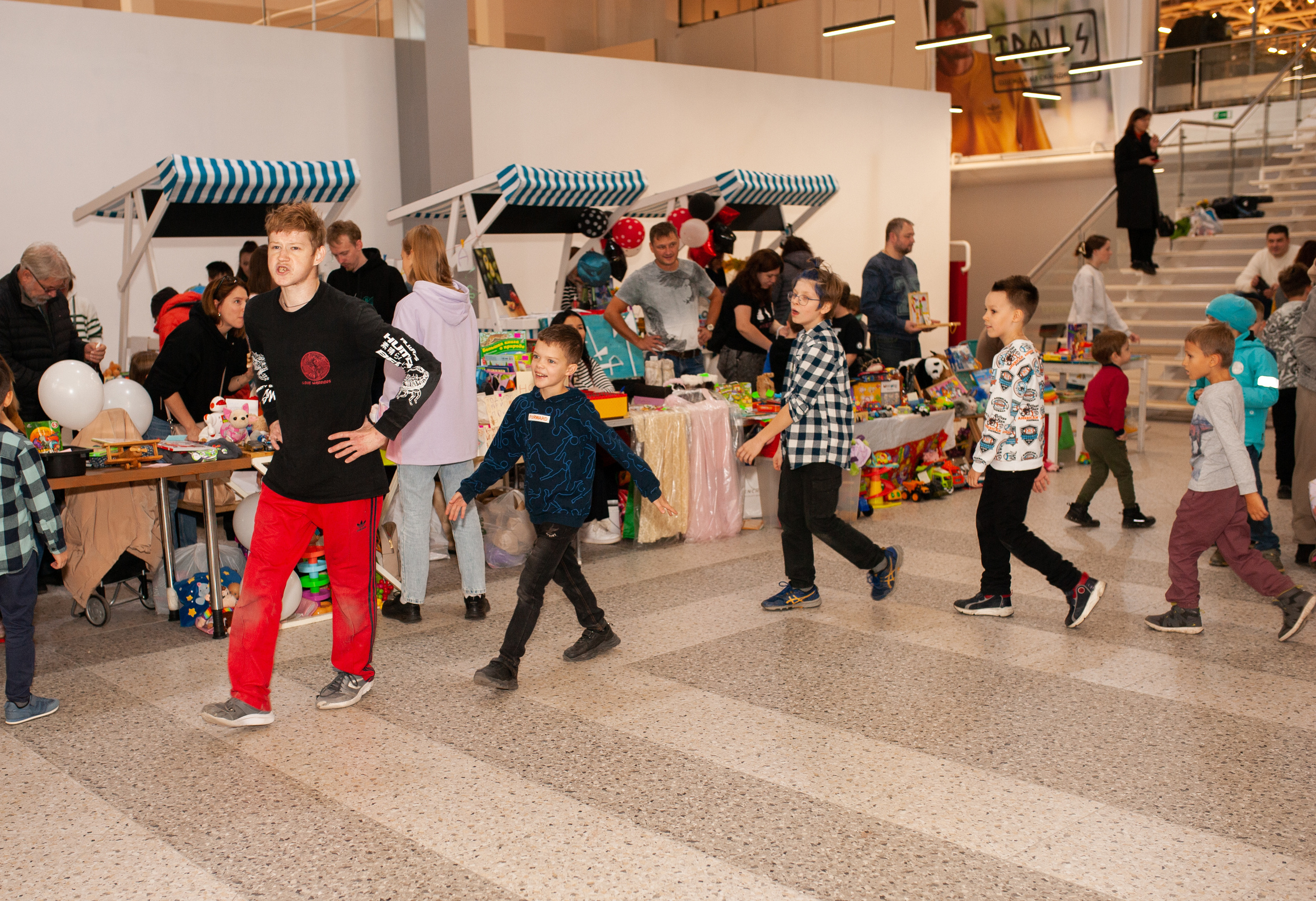 Ярмарка Коньково. Выпускные альбомы Москва и МО. Школьный и семейный фотограф