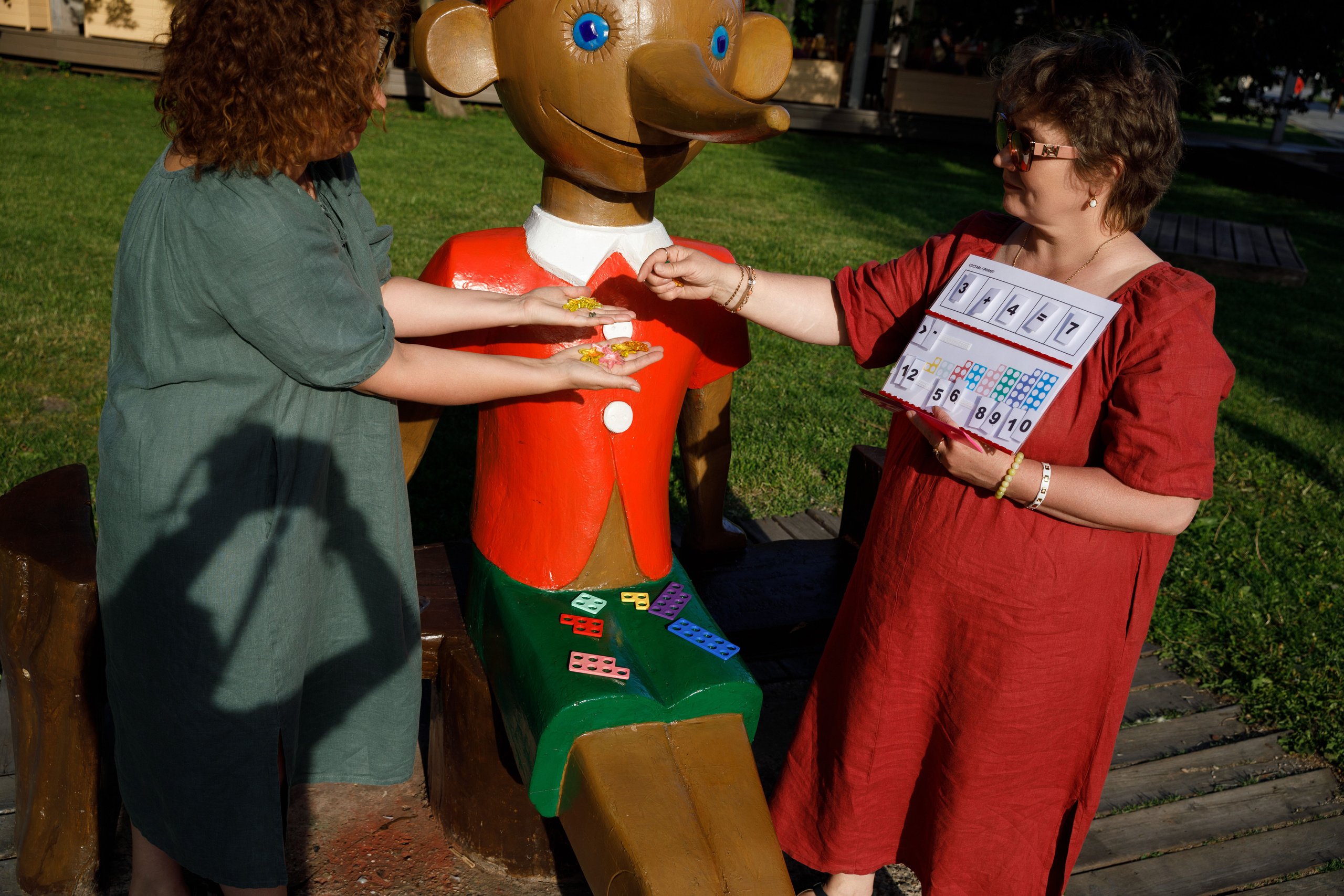 Учителя — дефектологи, работающие с детьми с аутизом. Реклама курсов. Фотограф в Москве Слуцкая Наталья, репортаж, портрет, контент