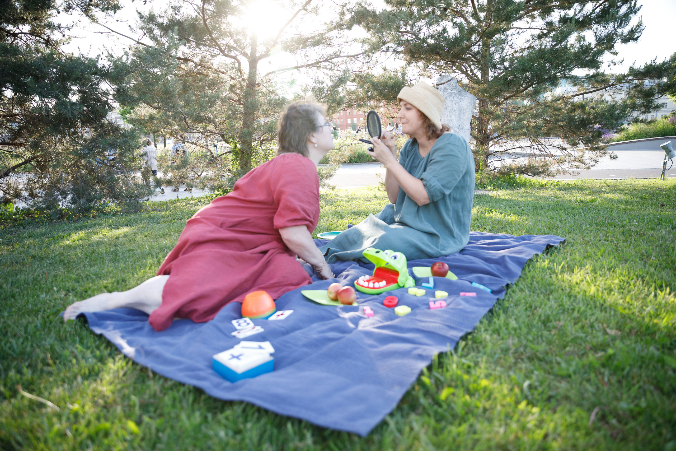 Учителя — дефектологи, работающие с детьми с аутизом. Реклама курсов. Фотограф в Москве Слуцкая Наталья, репортаж, портрет, контент