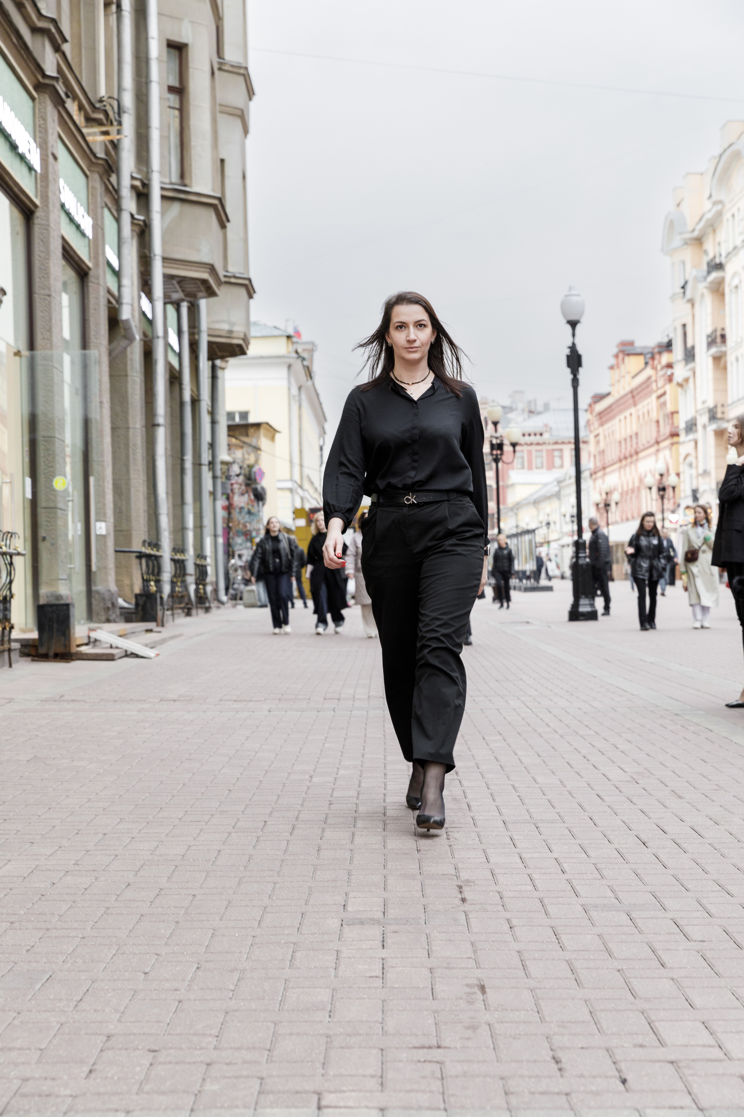 Шуточное дефиле на Арбате. Фотограф в Москве Слуцкая Наталья, репортаж, портрет, контент