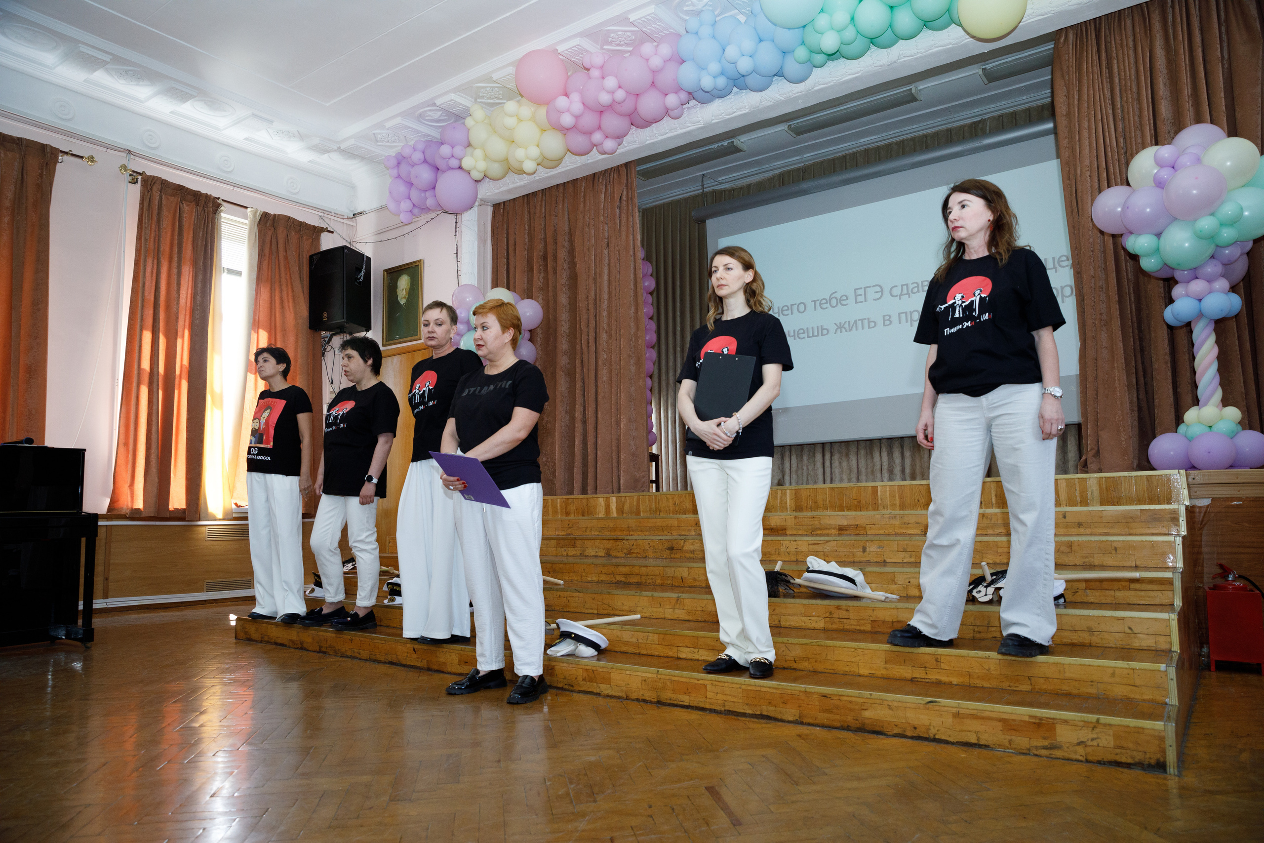 Школьный последний звонок. Фотограф в Москве Слуцкая Наталья, репортаж, портрет, контент