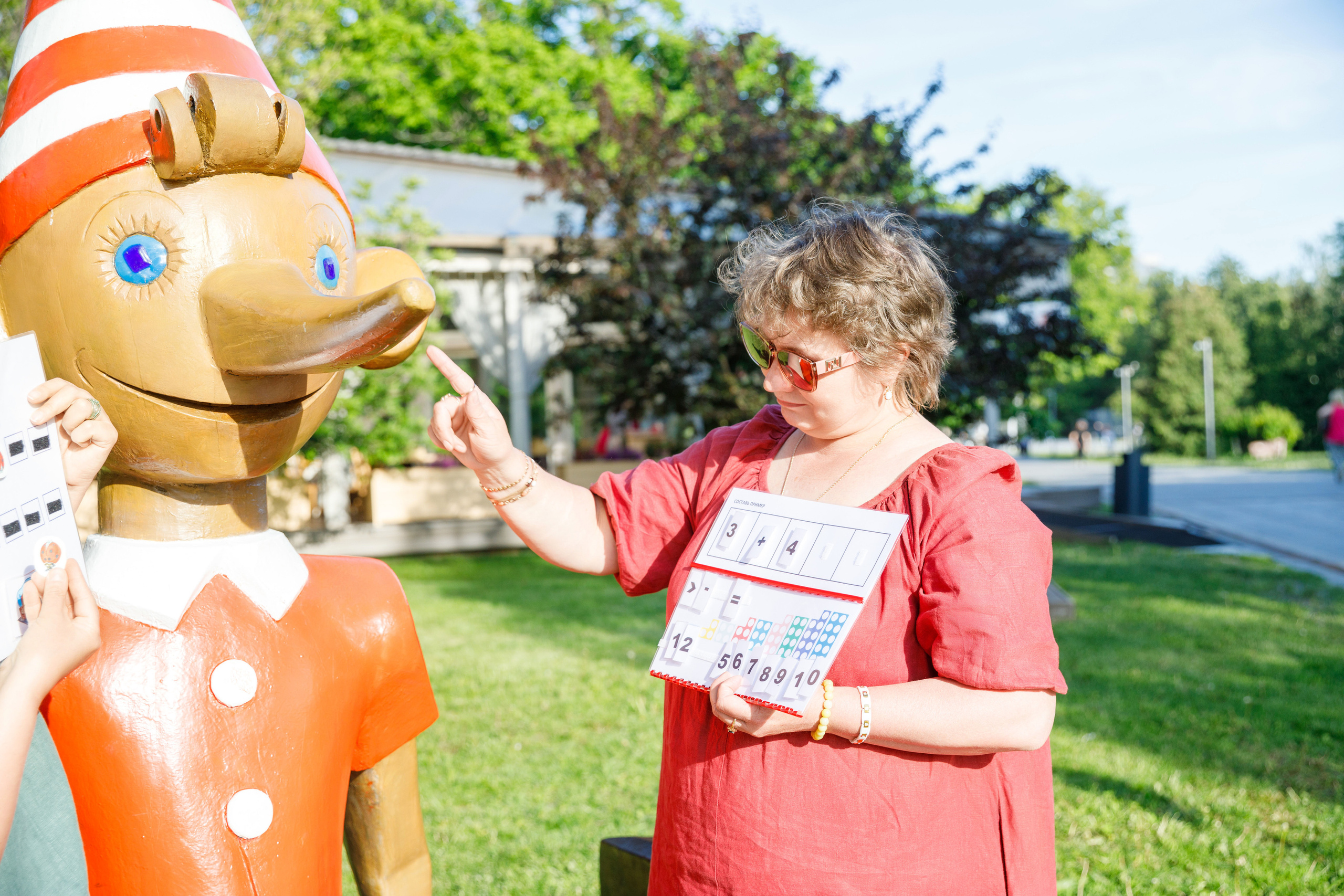 Учителя — дефектологи, работающие с детьми с аутизом. Реклама курсов. Фотограф в Москве Слуцкая Наталья, репортаж, портрет, контент