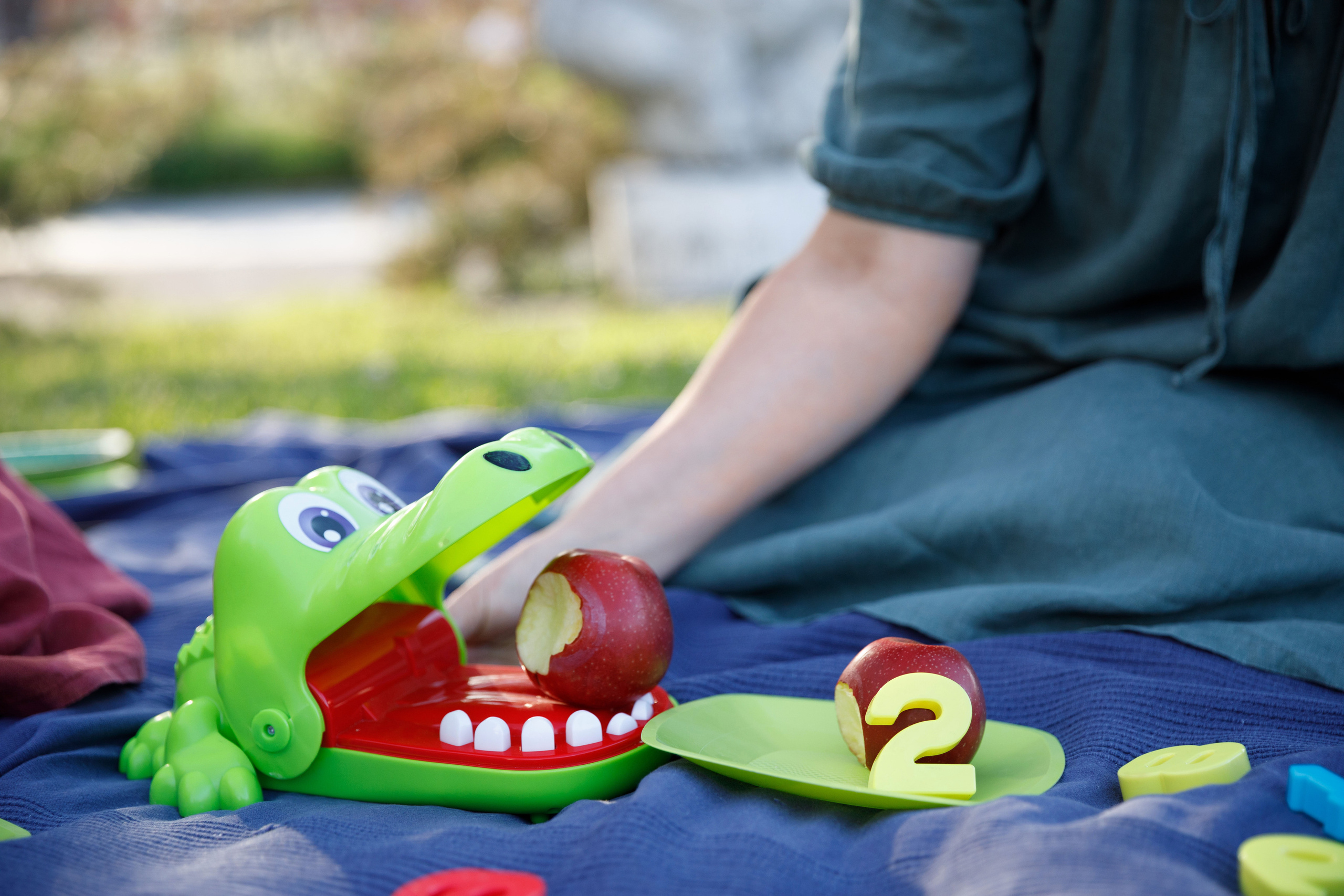 Учителя — дефектологи, работающие с детьми с аутизом. Реклама курсов. Фотограф в Москве Слуцкая Наталья, репортаж, портрет, контент