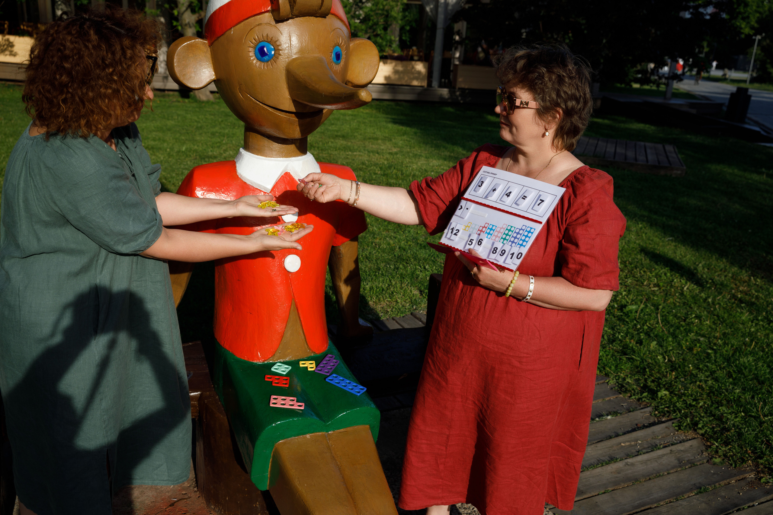 Учителя — дефектологи, работающие с детьми с аутизом. Реклама курсов. Фотограф в Москве Слуцкая Наталья, репортаж, портрет, контент