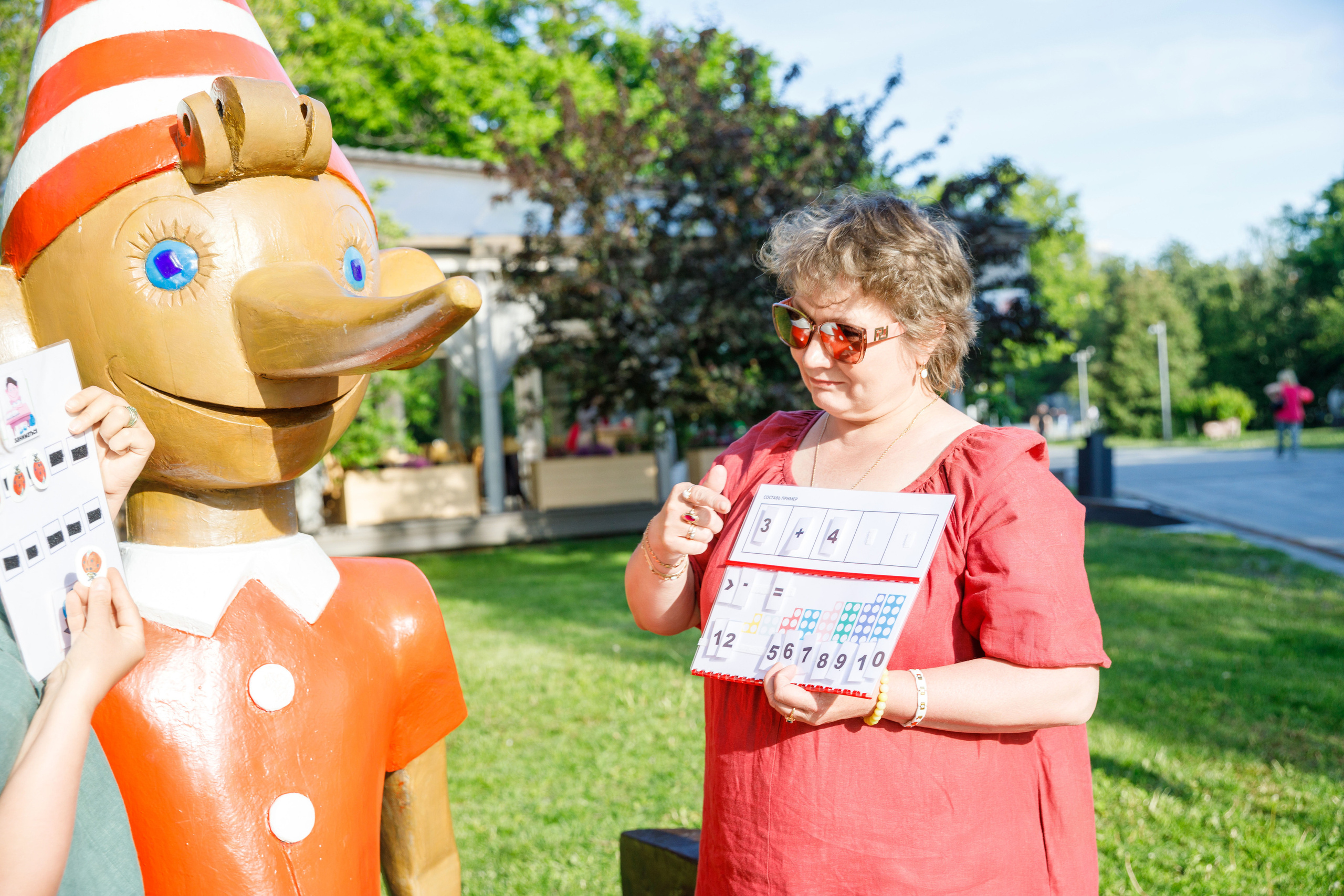 Учителя — дефектологи, работающие с детьми с аутизом. Реклама курсов. Фотограф в Москве Слуцкая Наталья, репортаж, портрет, контент