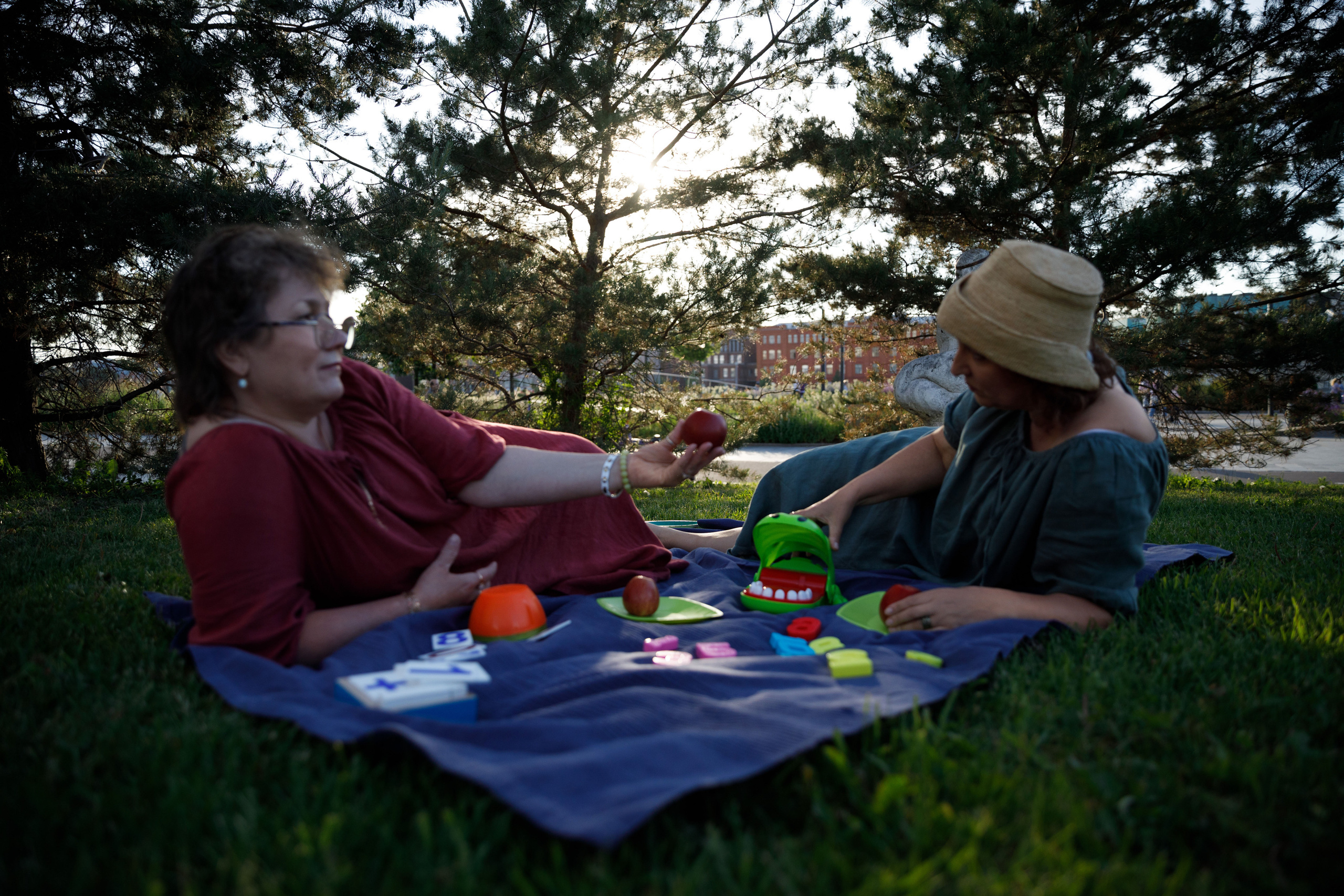 Учителя — дефектологи, работающие с детьми с аутизом. Реклама курсов. Фотограф в Москве Слуцкая Наталья, репортаж, портрет, контент