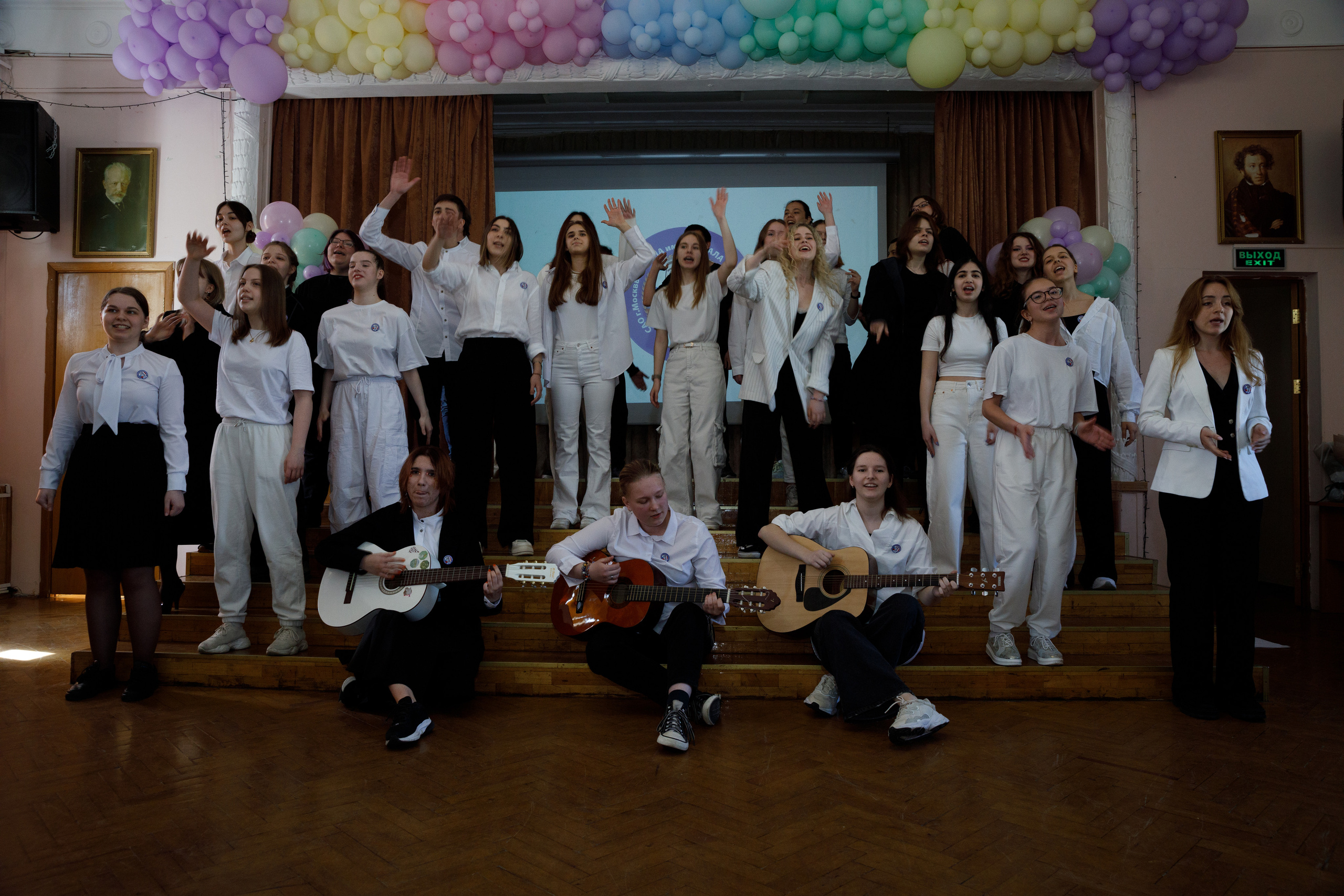 Школьный последний звонок. Фотограф в Москве Слуцкая Наталья, репортаж, портрет, контент