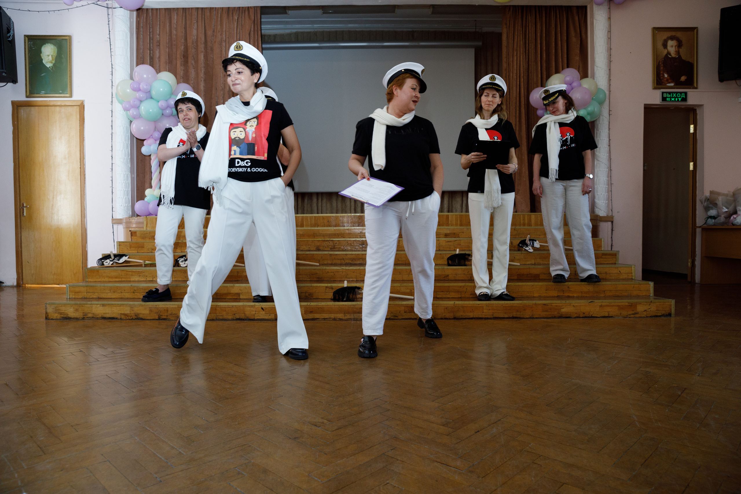 Школьный последний звонок. Фотограф в Москве Слуцкая Наталья, репортаж, портрет, контент