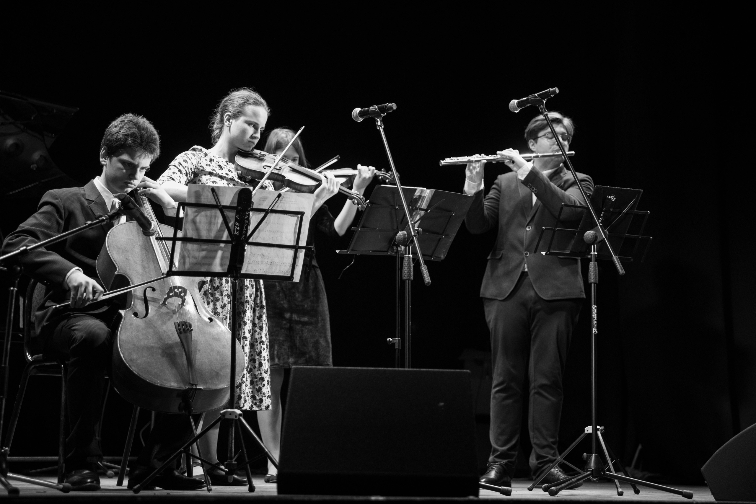 Москонцентр. Фотограф в Москве Слуцкая Наталья, репортаж, портрет, контент