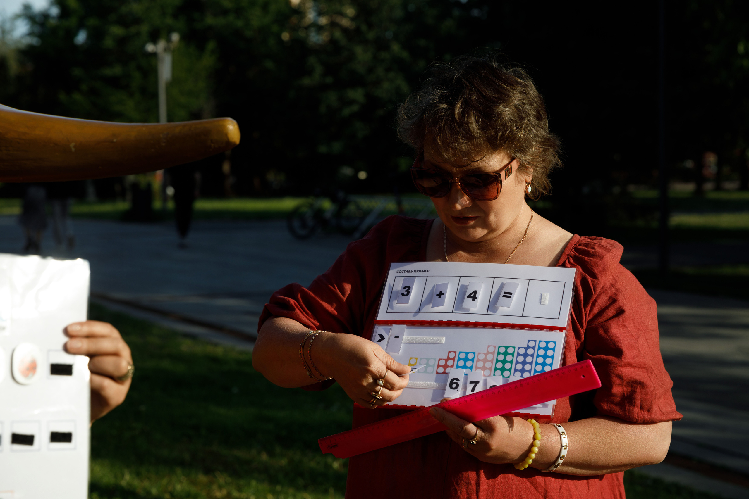 Учителя — дефектологи, работающие с детьми с аутизом. Реклама курсов. Фотограф в Москве Слуцкая Наталья, репортаж, портрет, контент