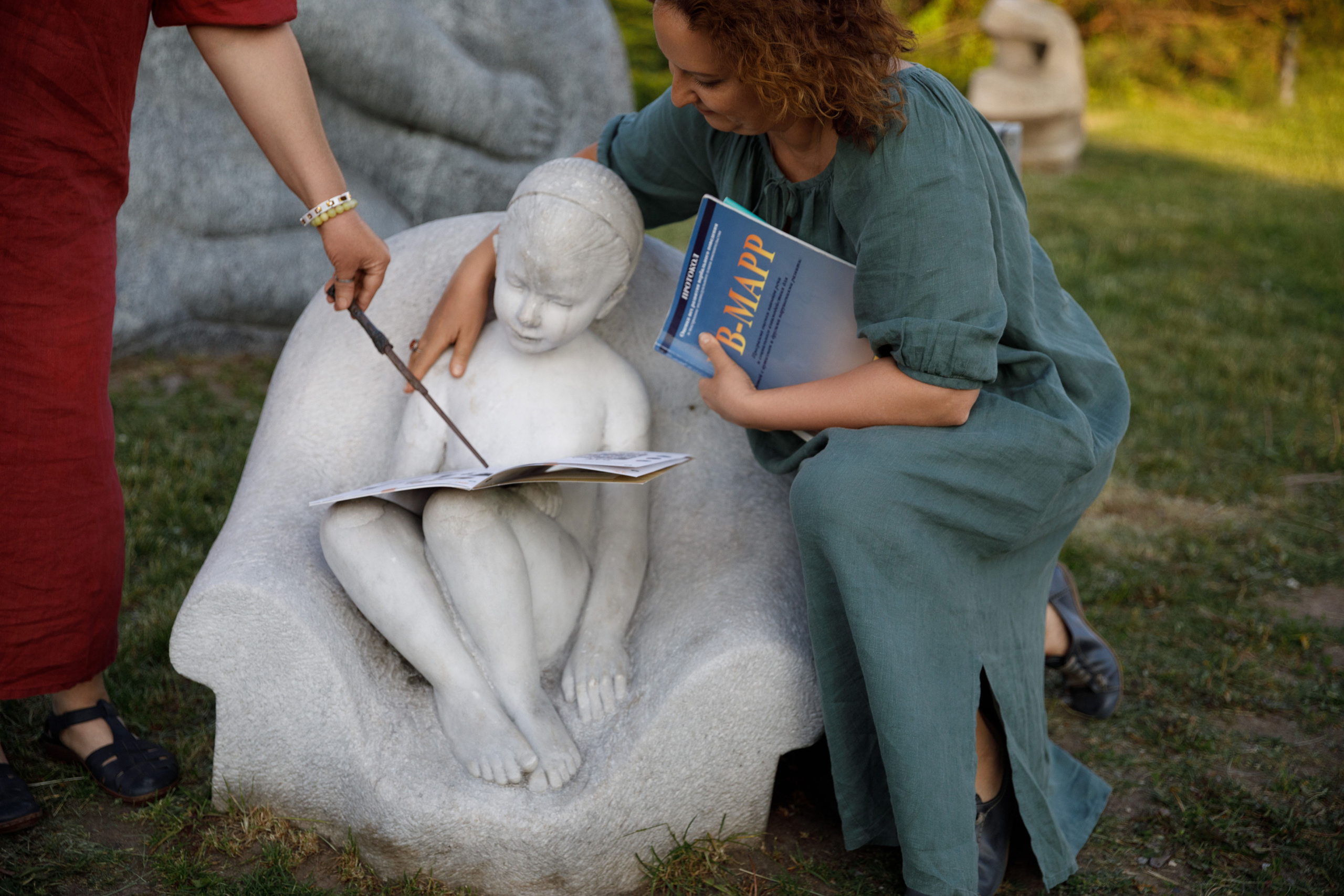 Учителя — дефектологи, работающие с детьми с аутизом. Реклама курсов. Фотограф в Москве Слуцкая Наталья, репортаж, портрет, контент