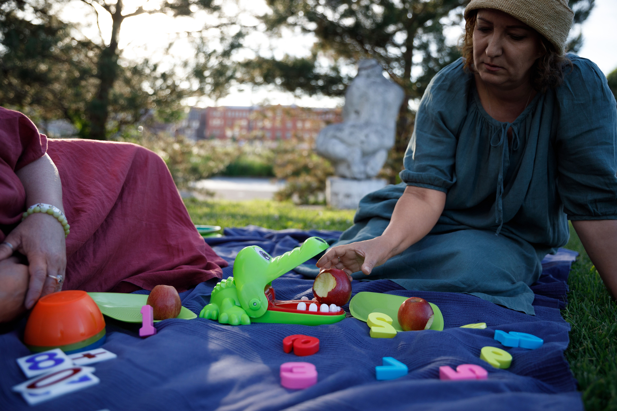 Учителя — дефектологи, работающие с детьми с аутизом. Реклама курсов. Фотограф в Москве Слуцкая Наталья, репортаж, портрет, контент