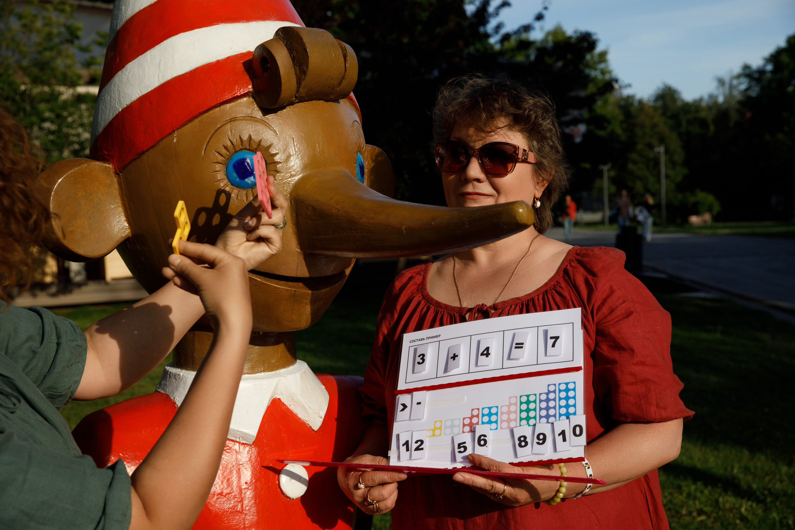 Учителя — дефектологи, работающие с детьми с аутизом. Реклама курсов. Фотограф в Москве Слуцкая Наталья, репортаж, портрет, контент